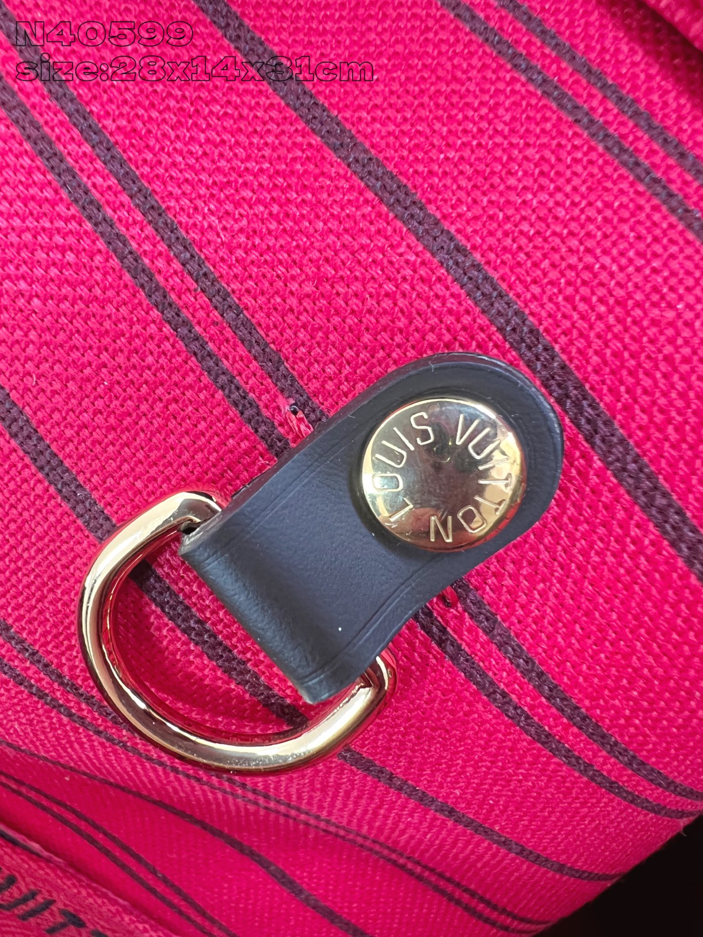 【顶级原单 N40599 】本款 Neverfull 中号托特包为 Damier Ebene 帆布勾勒牛