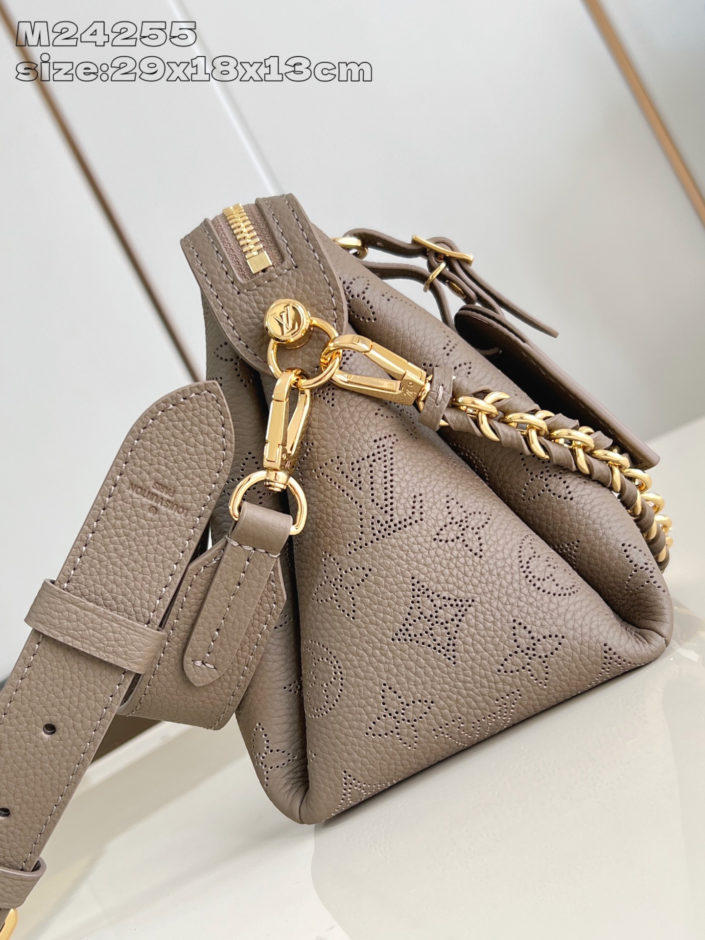 【顶级原单 M24255墨绿 】M25904 本款 Mahina Hand It All 小号手袋取材细