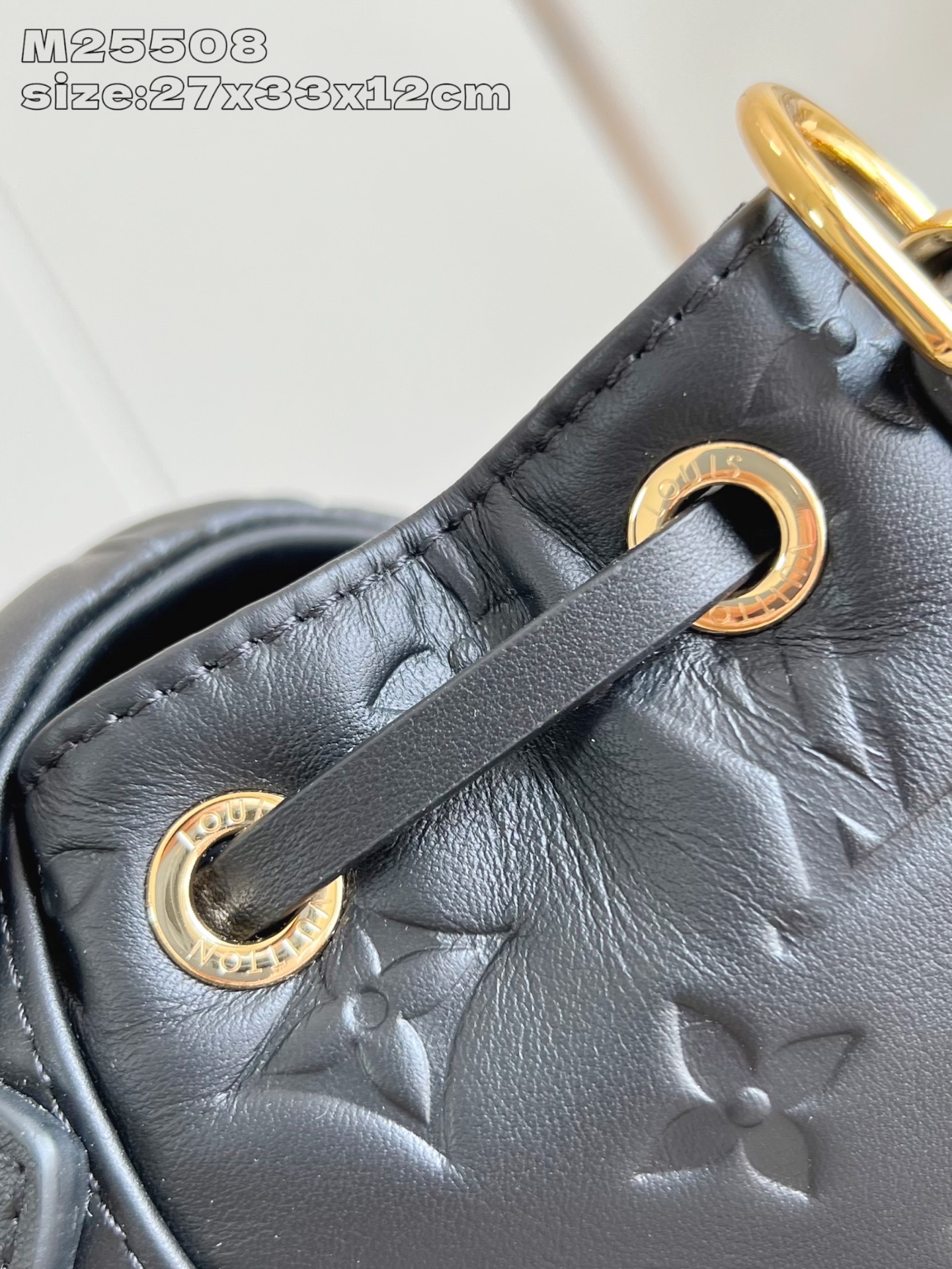 【顶级原单 M25508黑 】 Coussin Backpack 中号手袋以双肩包构型瞩目加入 Cous