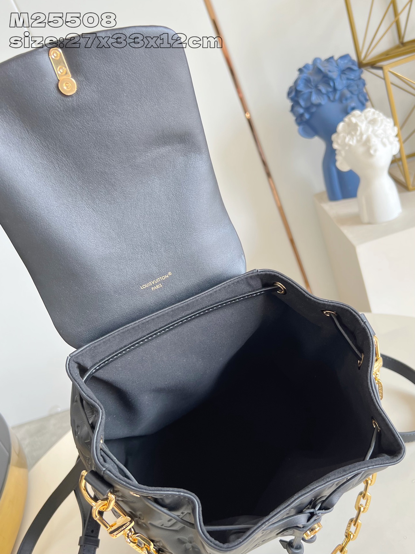 【顶级原单 M25508黑 】 Coussin Backpack 中号手袋以双肩包构型瞩目加入 Cous
