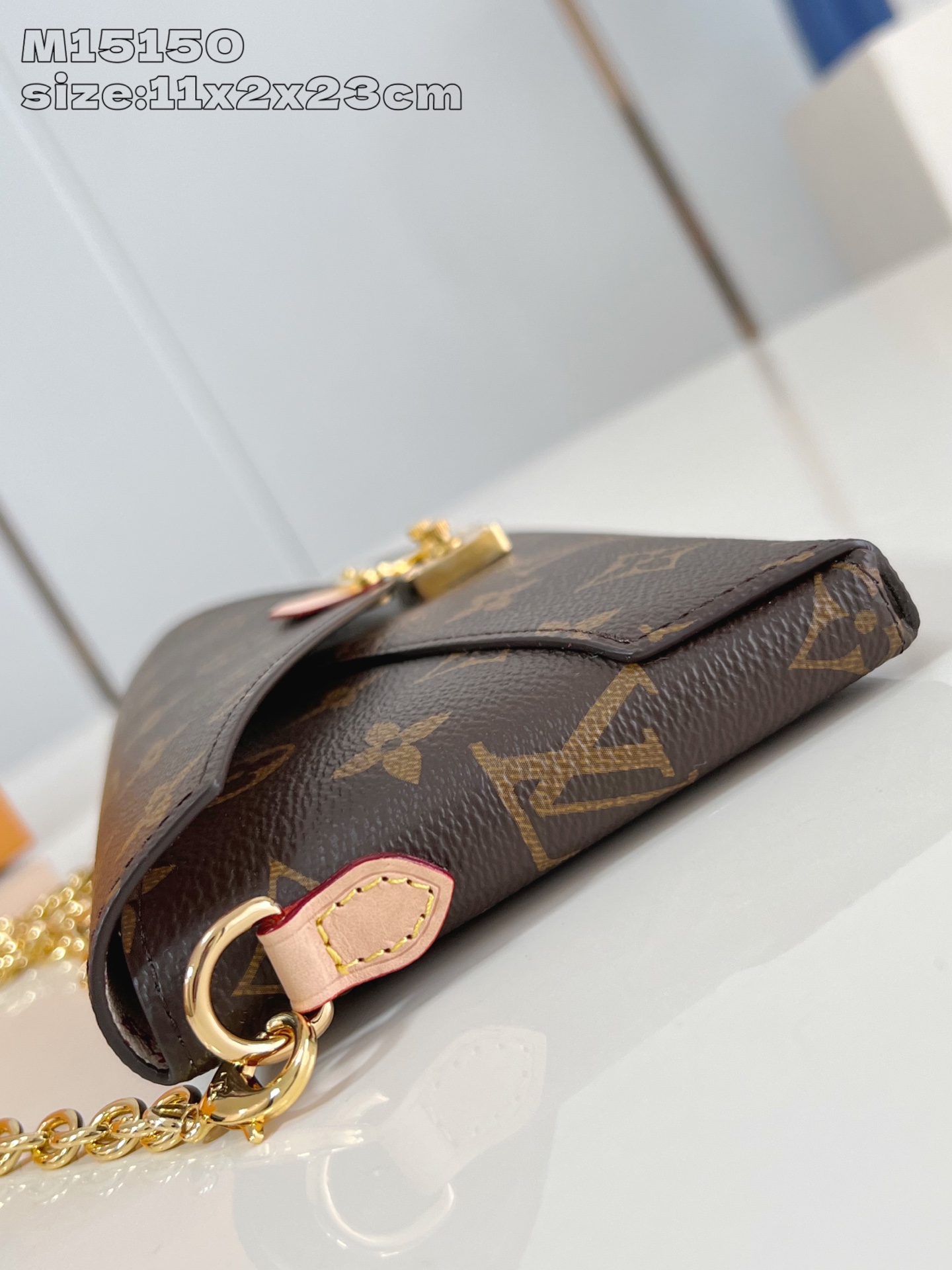 【顶级原单 M15150 】本款Kirigami Organizer 链条手拿包出自LV Travels