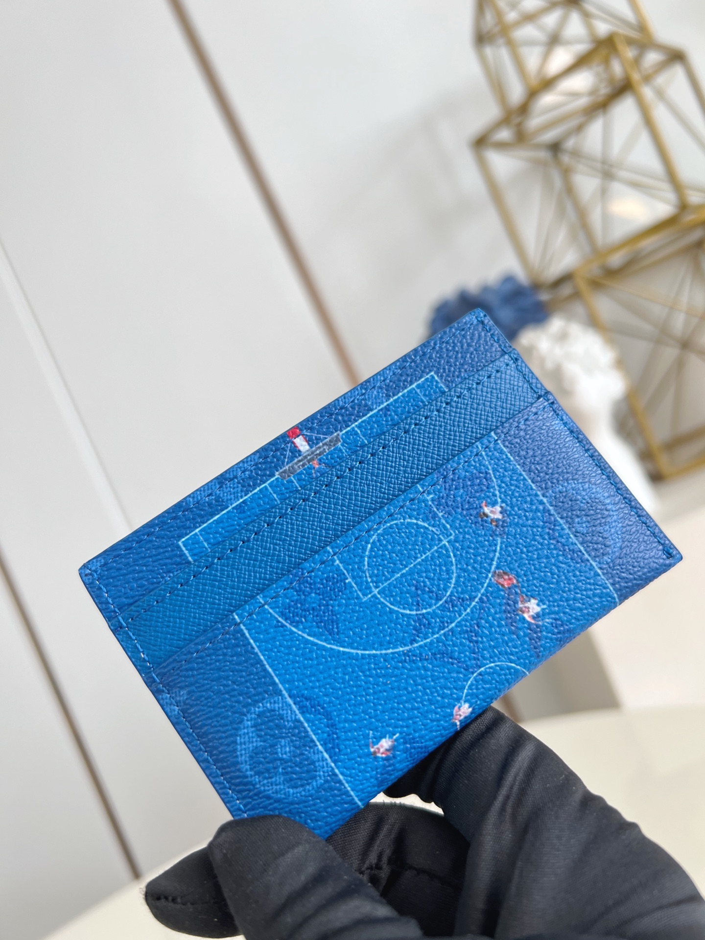 【顶级原单 M26804蓝 】此款采用全新 Monogram Eclipse 涂层帆布材质的卡片夹风格靓