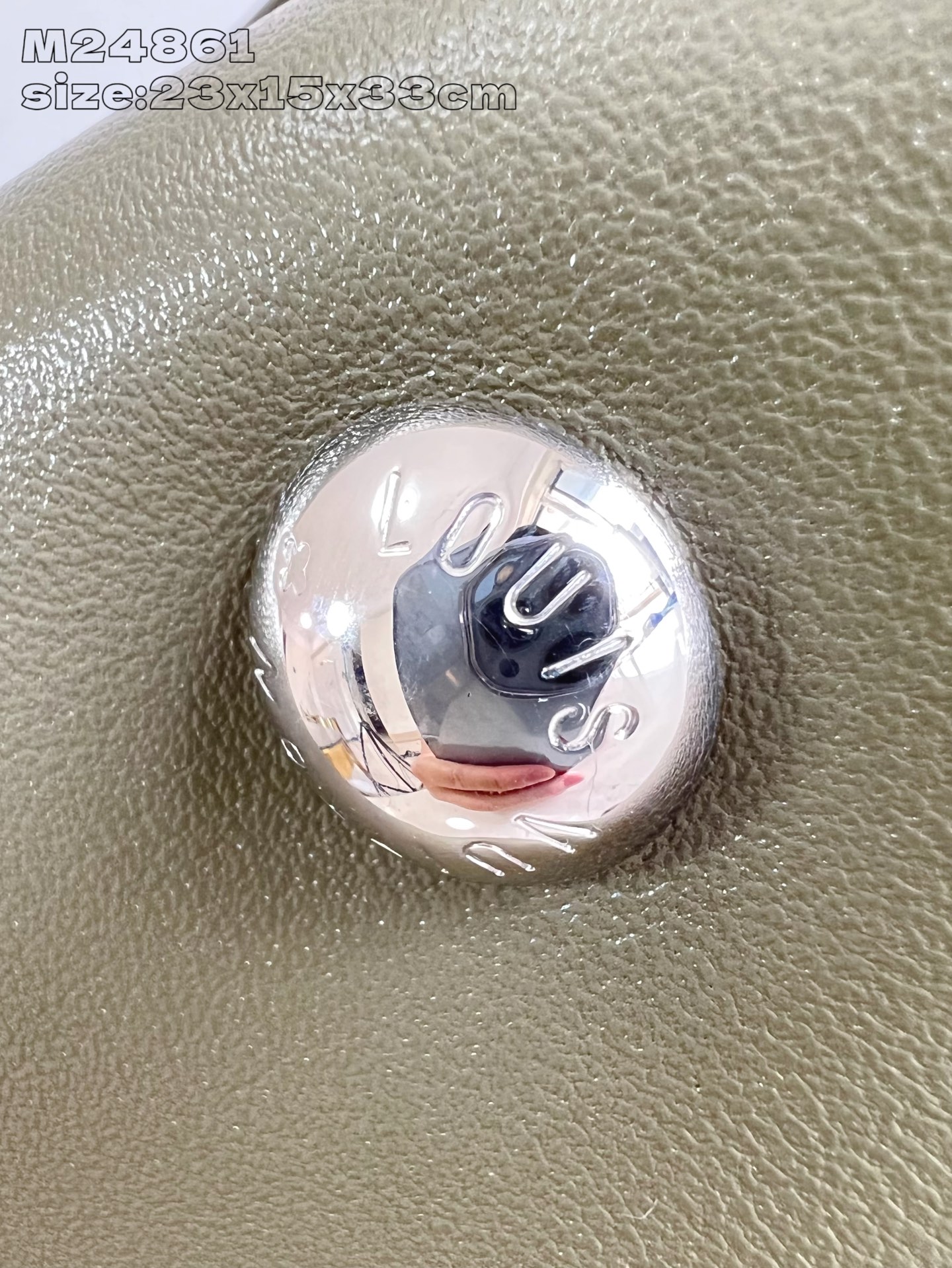 【顶级原单 M24861绿 】 本款 CarryAll Cargo Vibe 小号手袋为羊皮革浸染素雅色