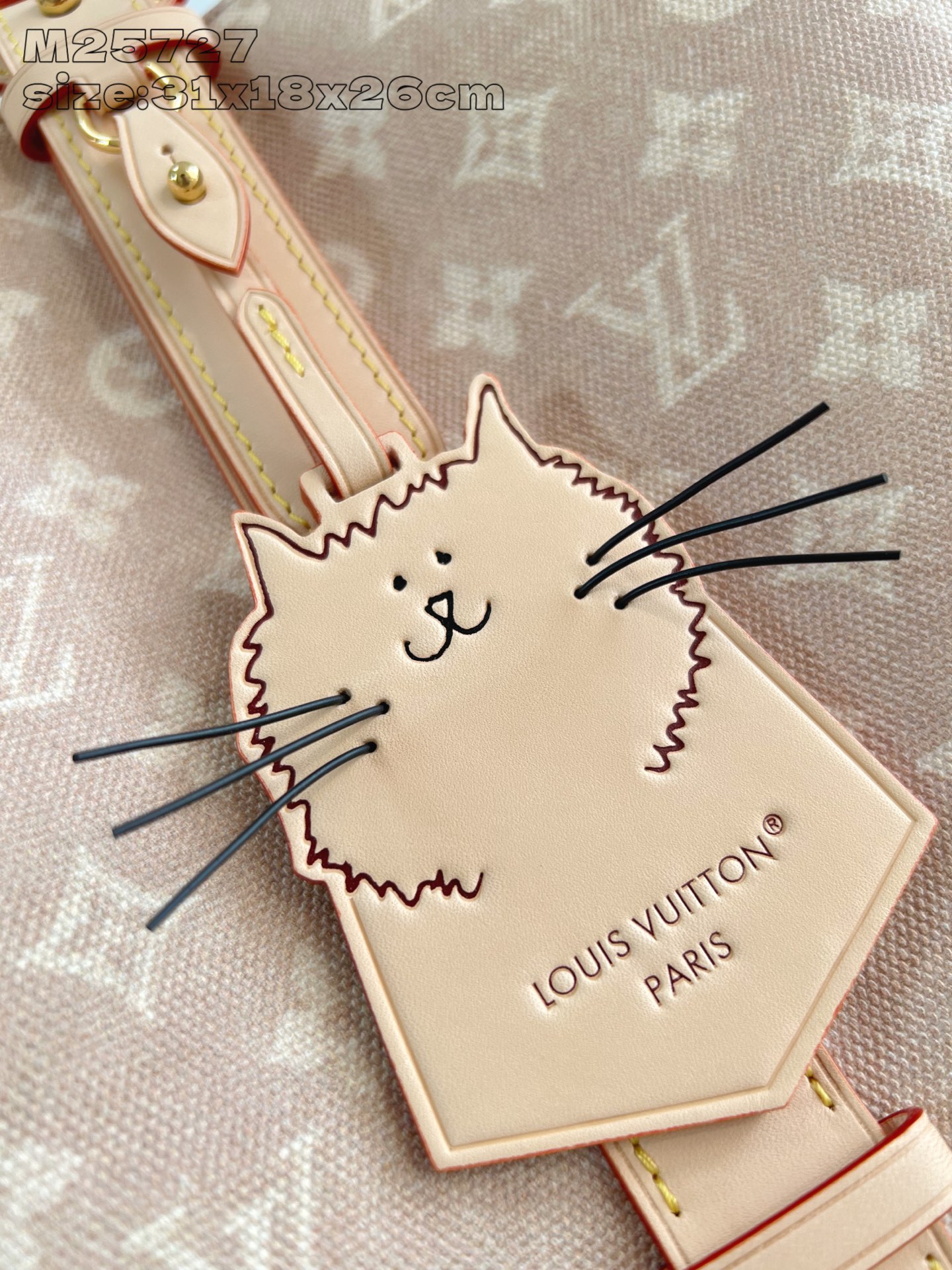 【顶级原单 M25727 】本款 All In 大号手袋出自 LV Travels With 系列，以 