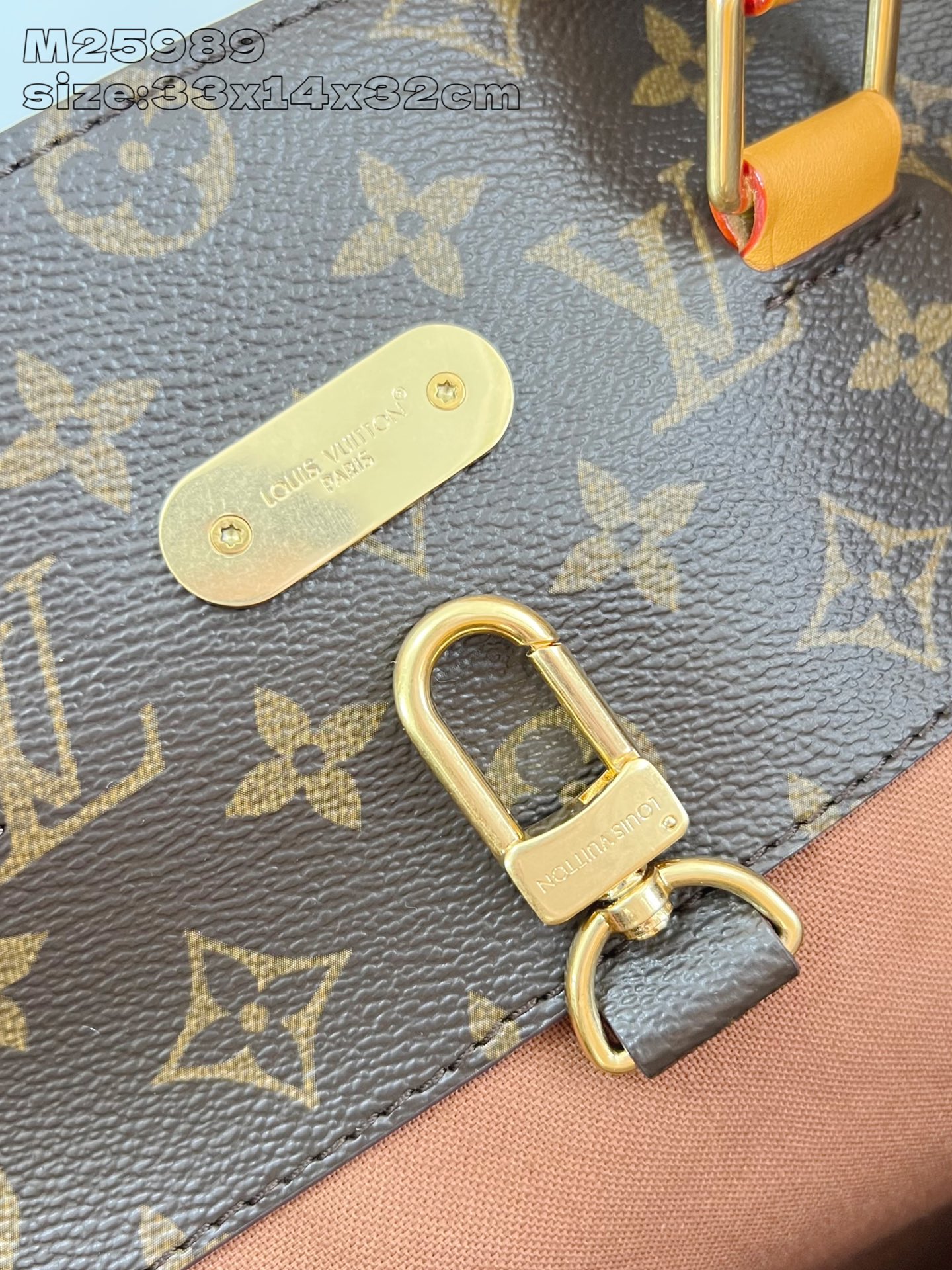 【顶级原单 M25989 】本款 Steamer 30 手袋出自 Pharrell Williams 之