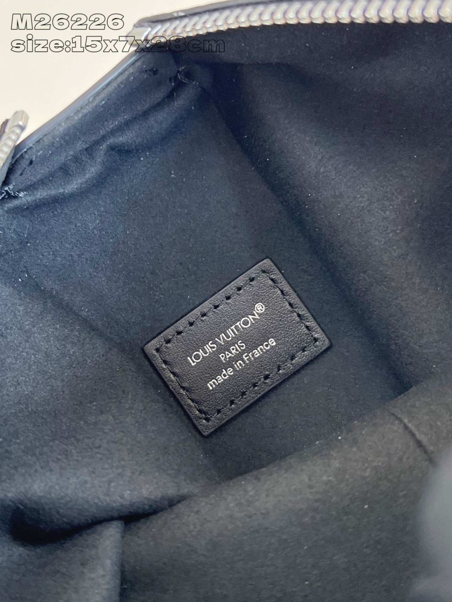 【顶级原单 M26226 】Side Trunk 系列推出 East West 版本，以 Monogra