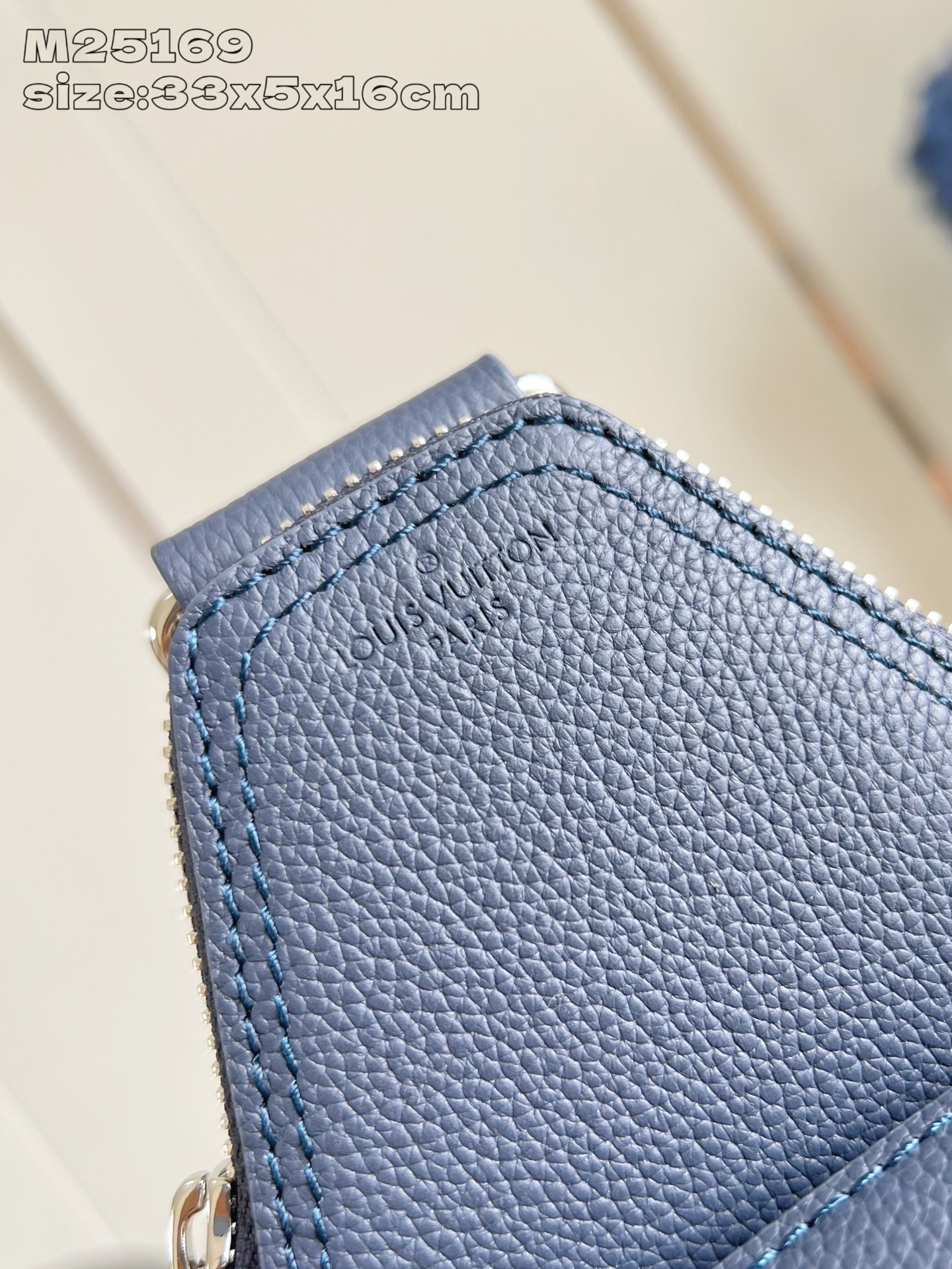 【顶级原单 M25169 】本款 Avenue 小号单肩包选用 Monogram Eclipse 涂层帆