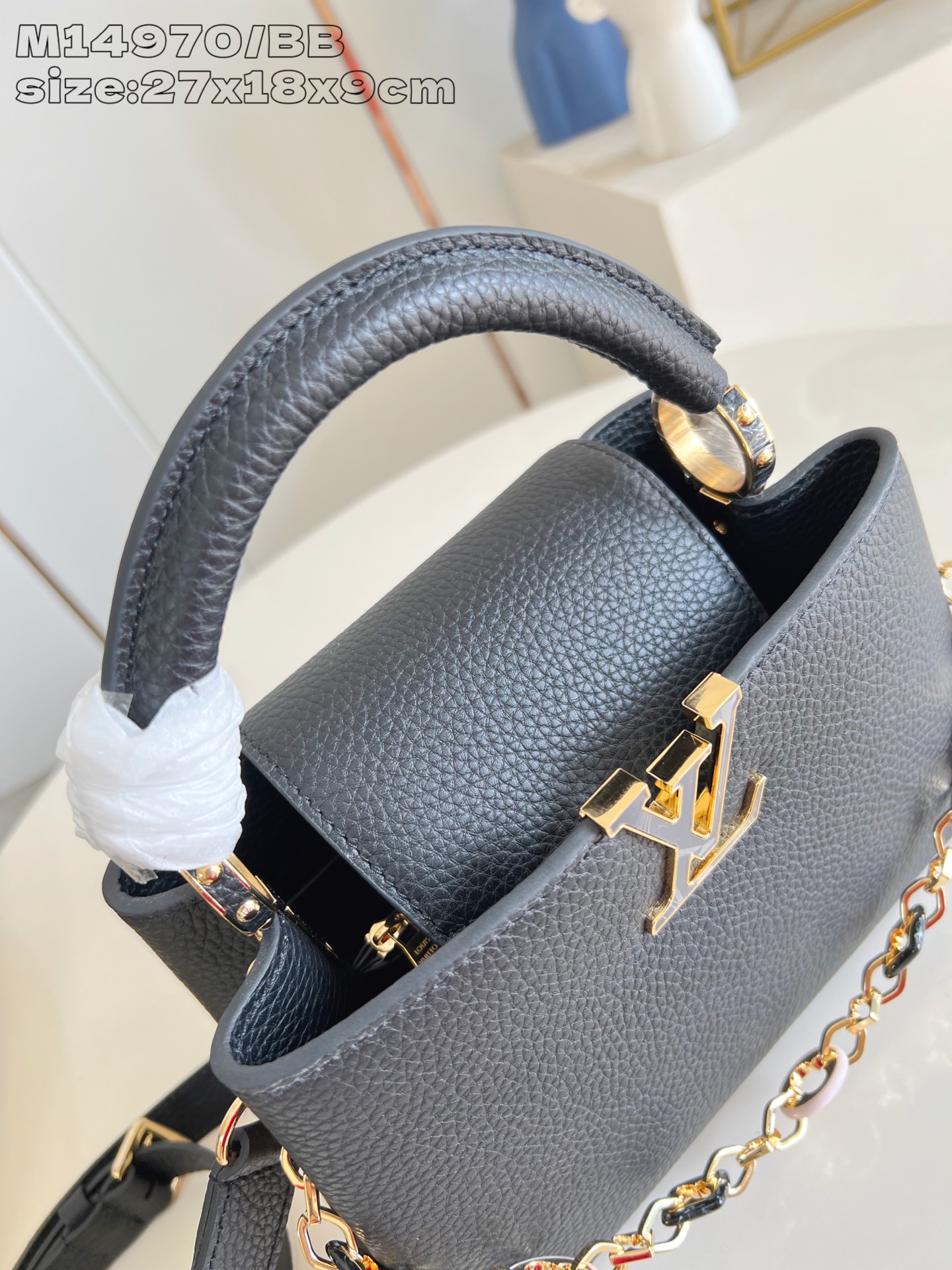 【顶级原单 M14970黑/小号 】Capucines BB 手袋以 1854 年路易威登初次开设门店的