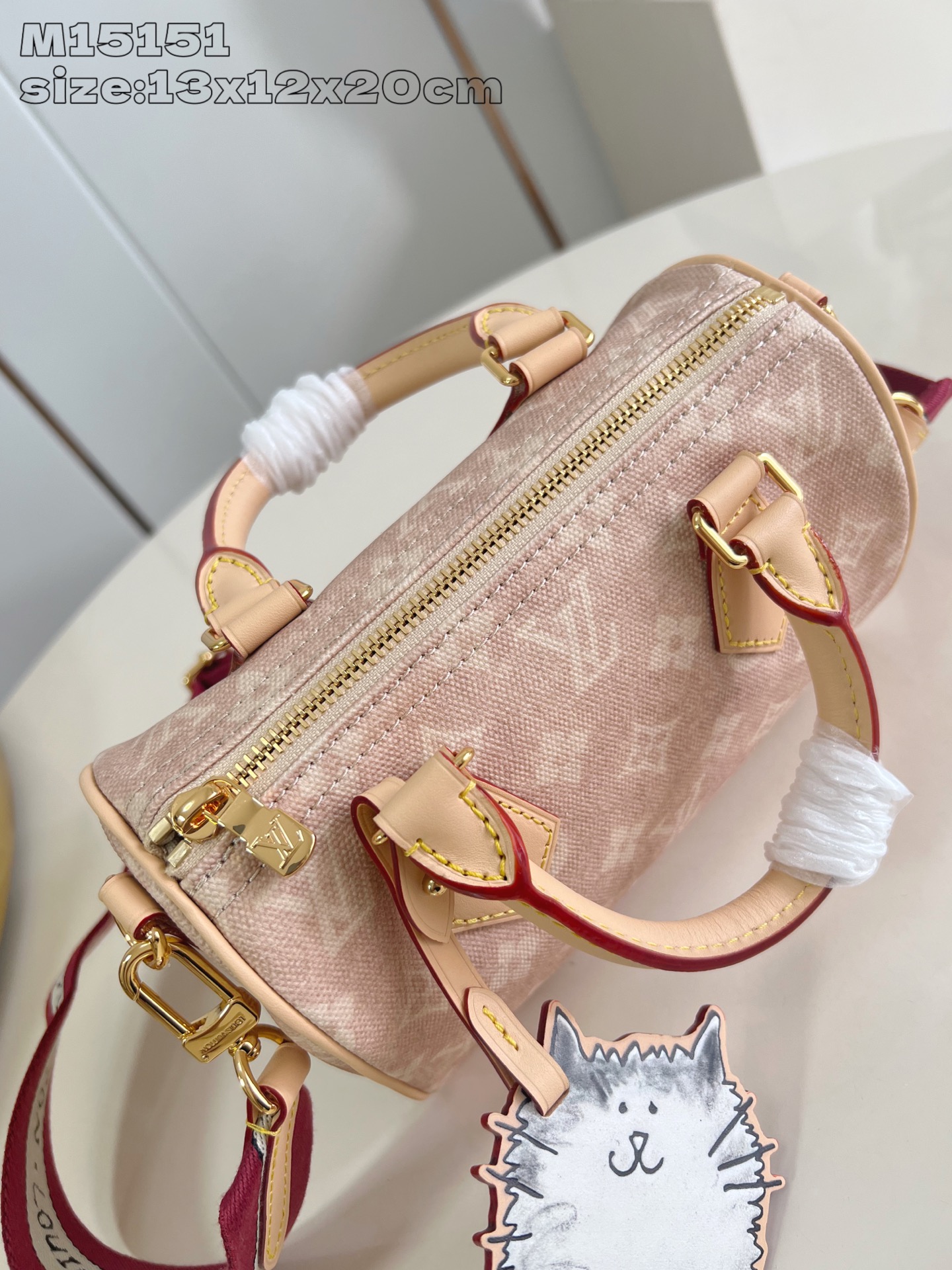 【顶级原单 M15151 】本款 Speedy 20 Bandoulière 手袋取材 Meowgram