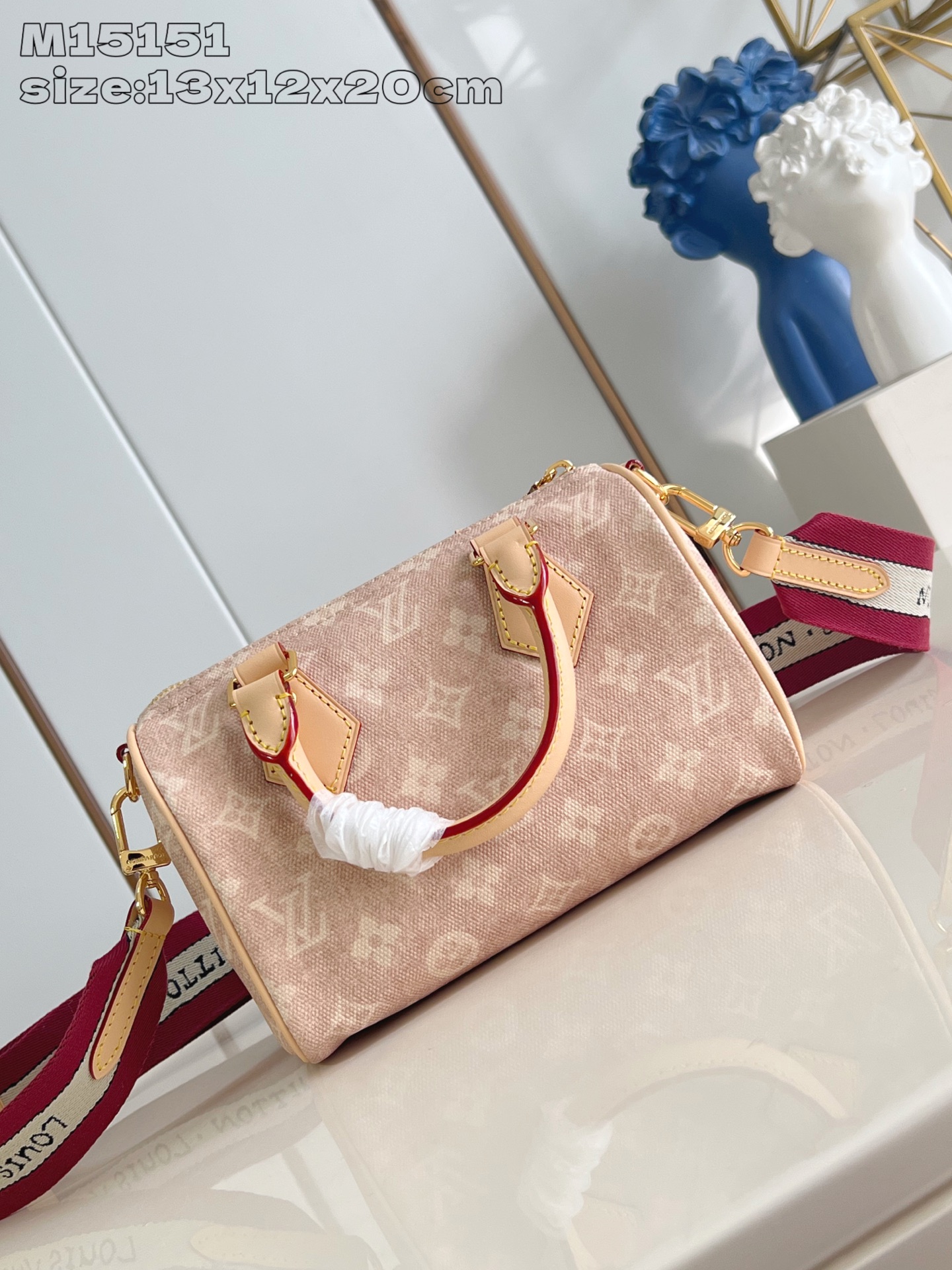 【顶级原单 M15151 】本款 Speedy 20 Bandoulière 手袋取材 Meowgram