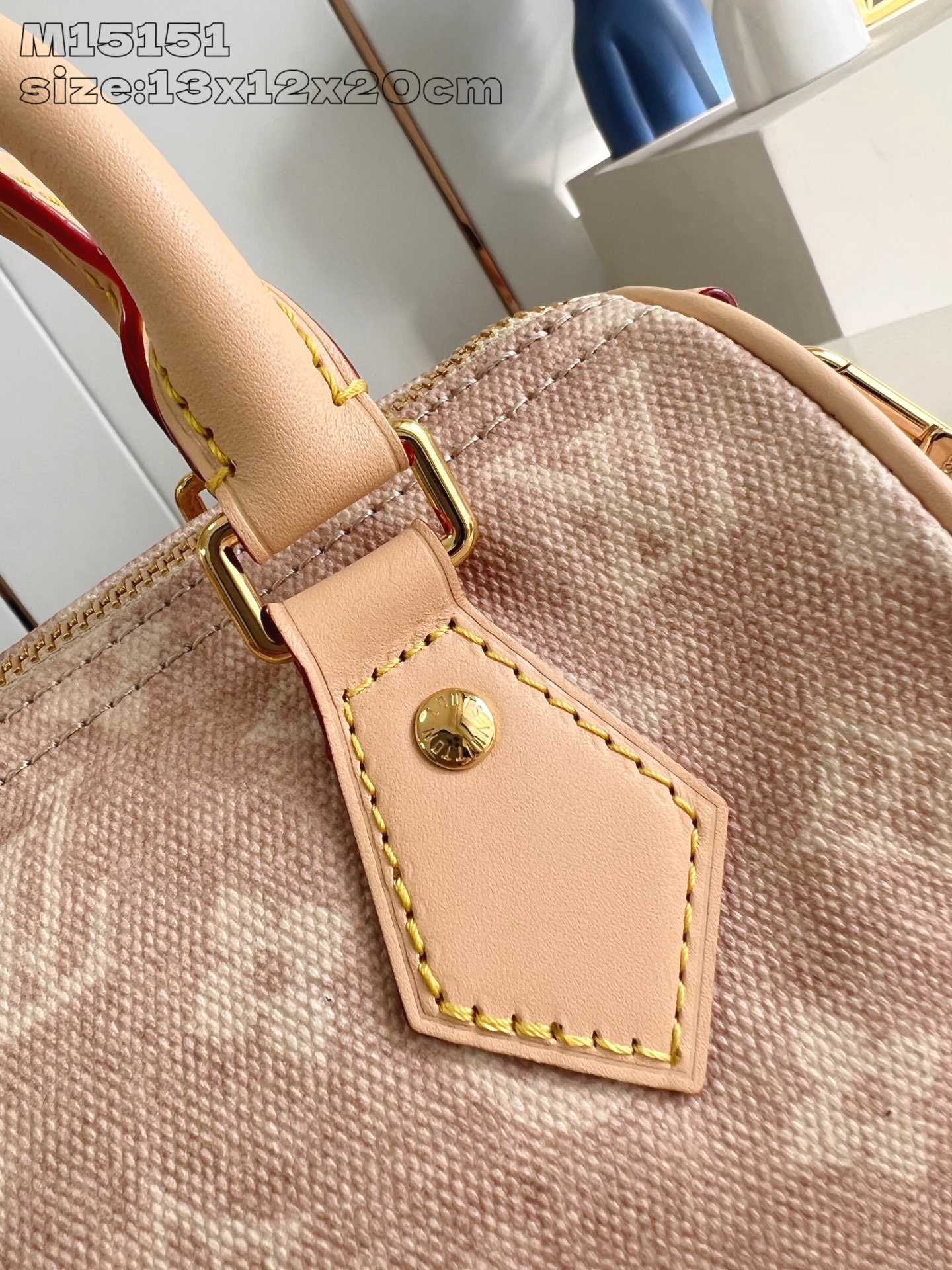 【顶级原单 M15151 】本款 Speedy 20 Bandoulière 手袋取材 Meowgram