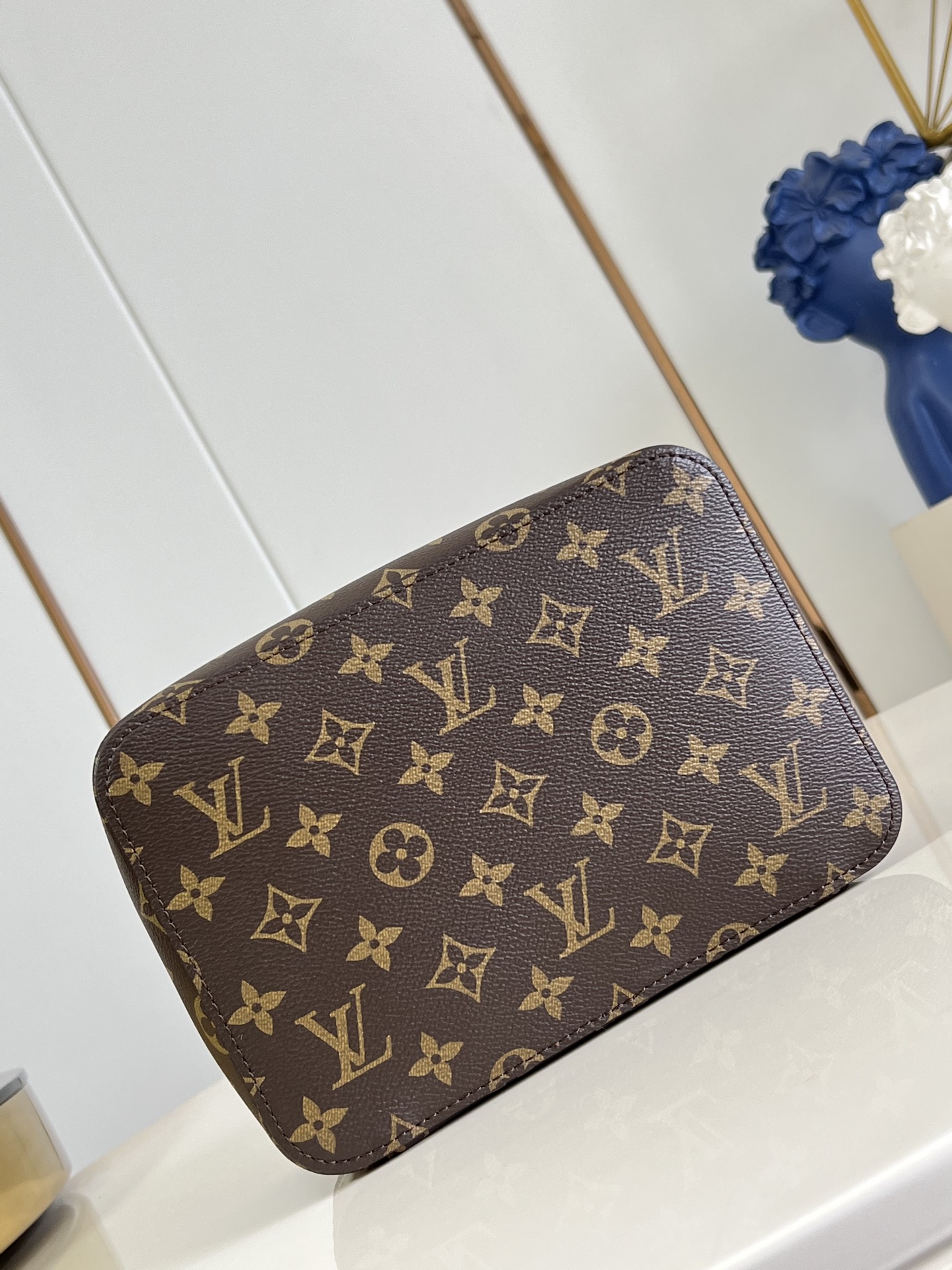 【顶级原单 M43689老花 】本款 Packing Cube 中号收纳包为路易威登收纳艺术新作，以 M