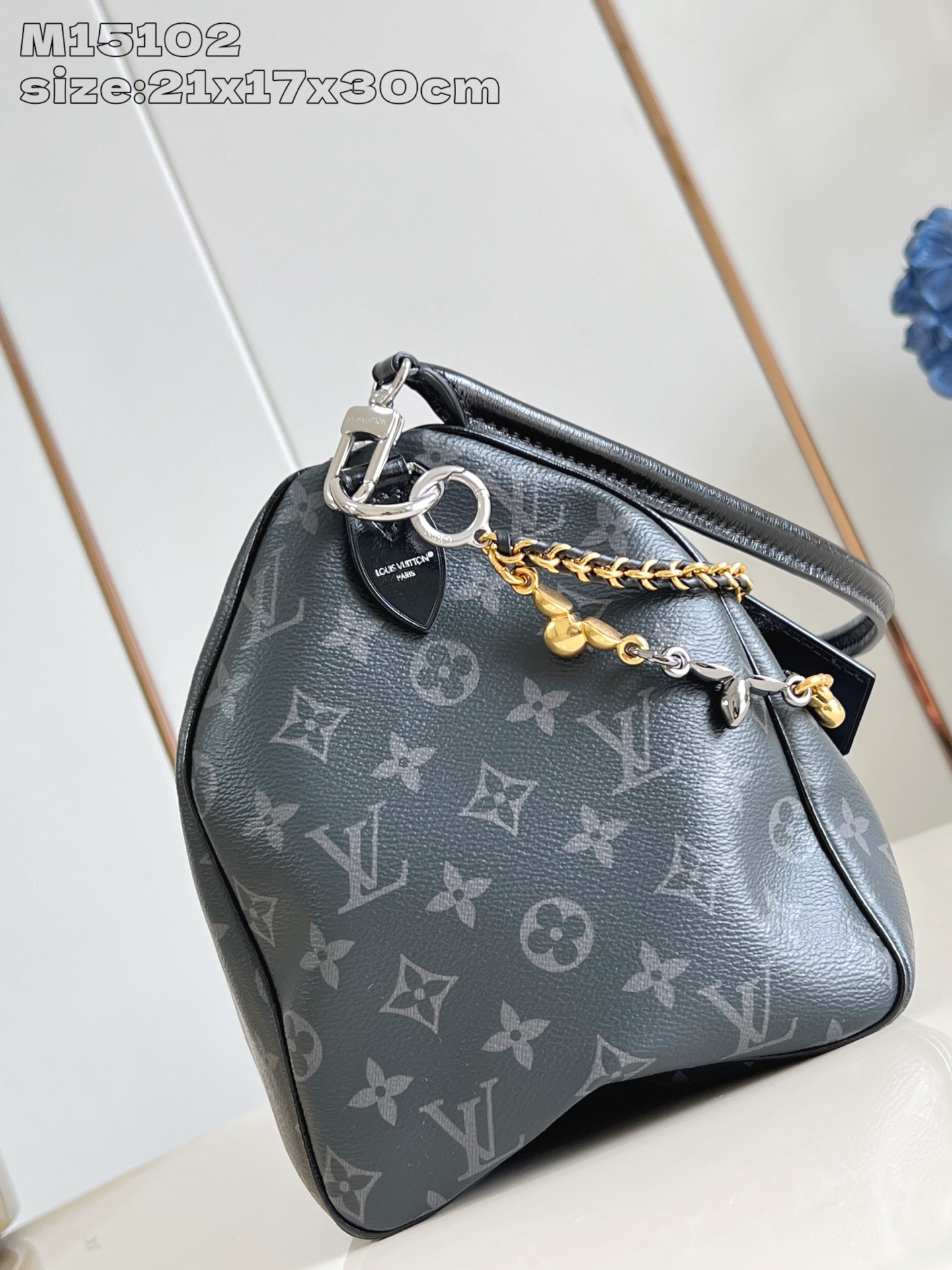 【顶级原单 M15102/全钢版 】本款 Speedy Soft 30 手袋出自 LV Ski 系列，以