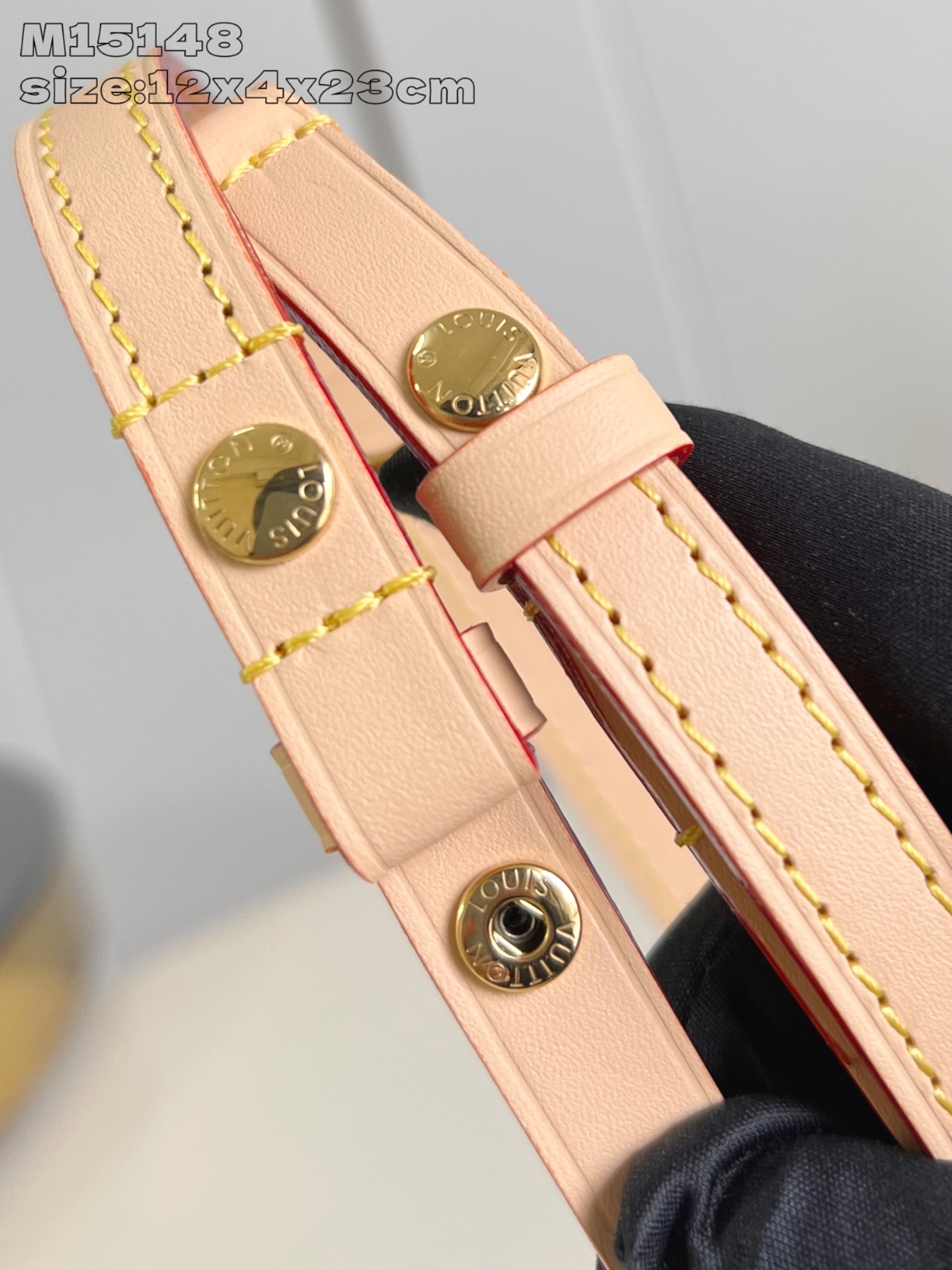 【顶级原单 M15148 】LV Travels With Grace Coddington 系列推出此