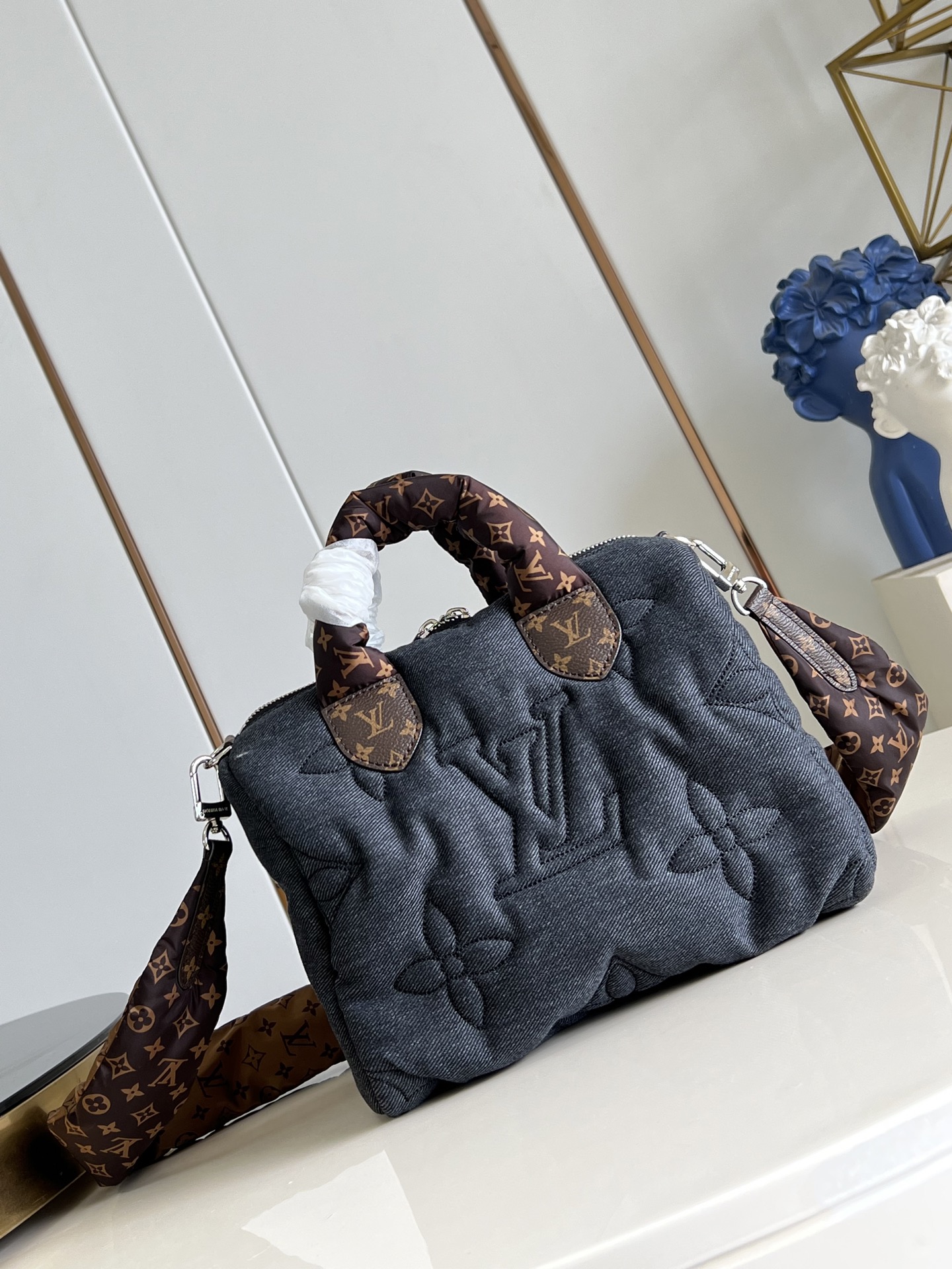 【顶级原单 M26956 】這款LV Ski系列的標誌性的Speedy Bandoulière 20以品