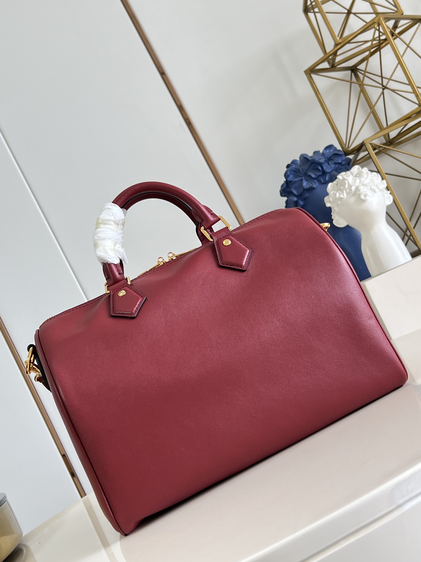 【顶级原单 M25766】本款 Speedy Soft 30 出自 Travels With Grace