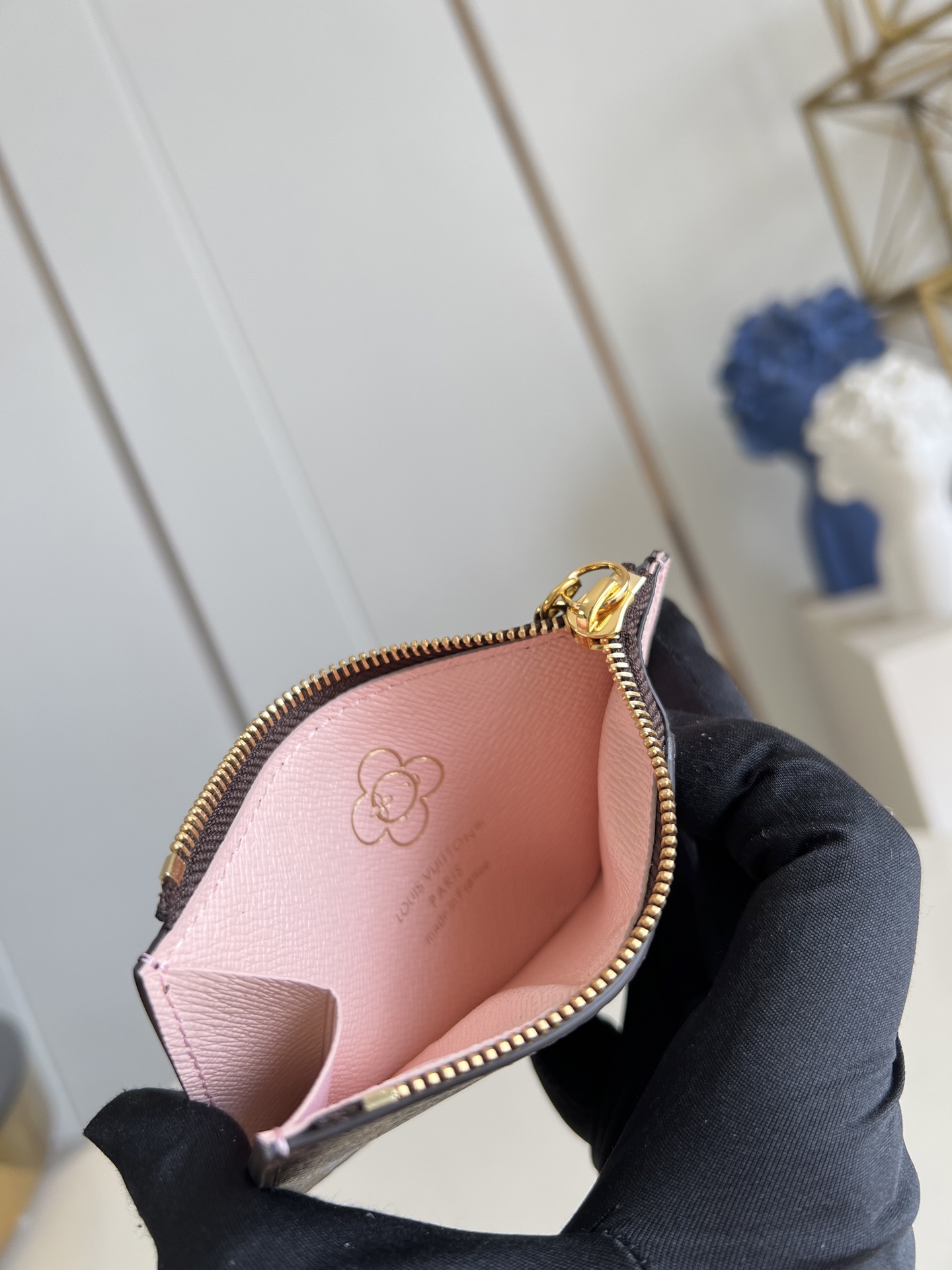 【顶级原单 M15333 】本款 Romy 卡夹演绎 Vivenne Wintery Travel 系列