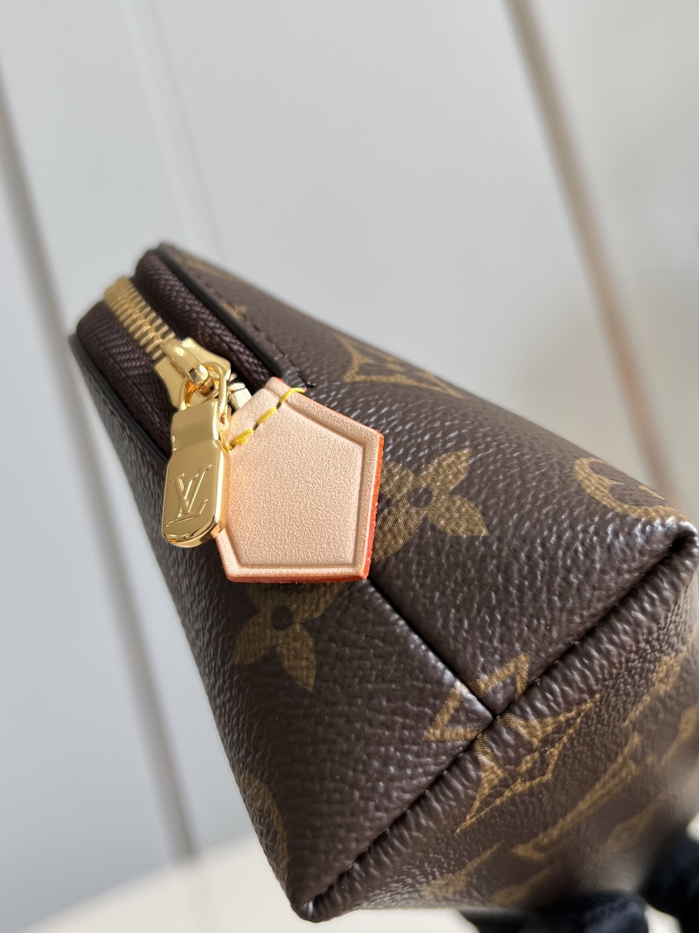 【顶级原单 M15359 】本款 Pochette Cosmétique 小号化妆包拼接 Monogra