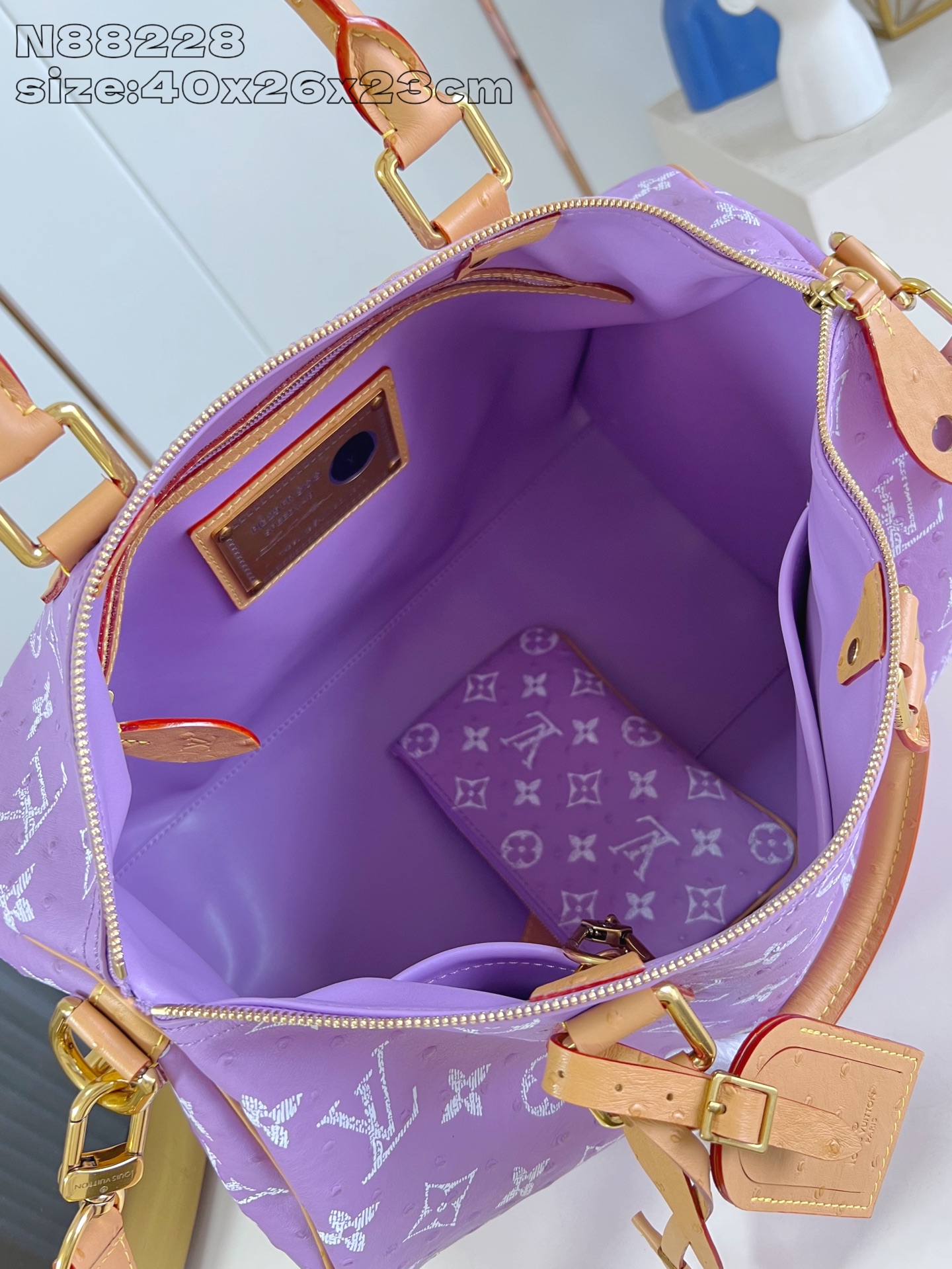 【顶级原单 N88228鸵鸟纹丁香紫 】本款 Speedy Bandoulière 40 Monogra