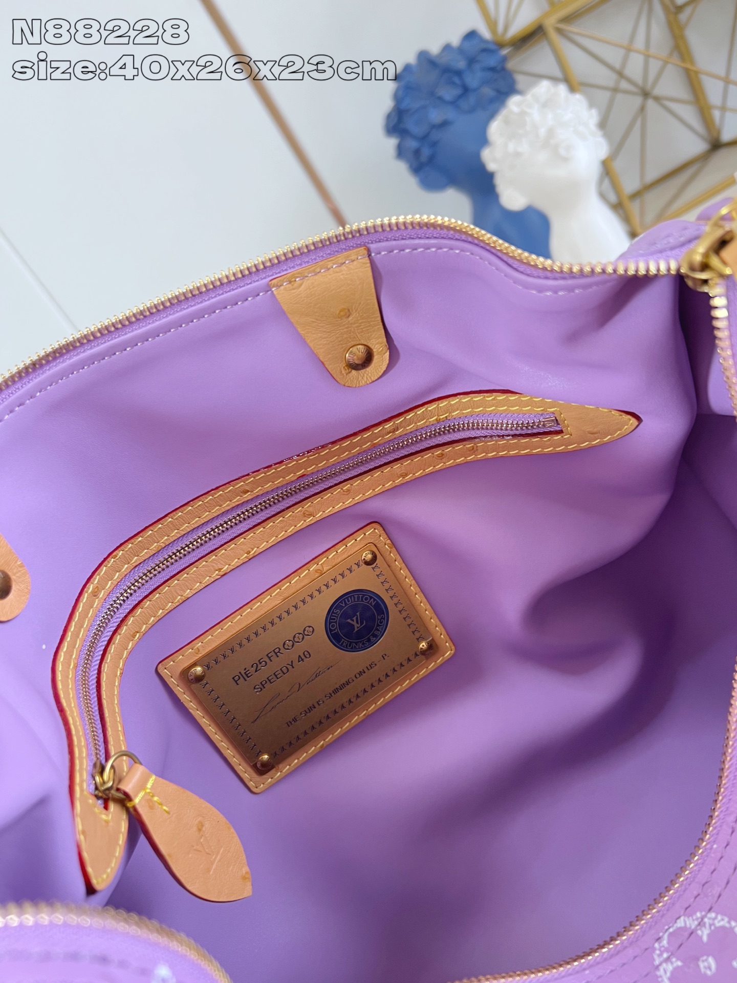 【顶级原单 N88228鸵鸟纹丁香紫 】本款 Speedy Bandoulière 40 Monogra