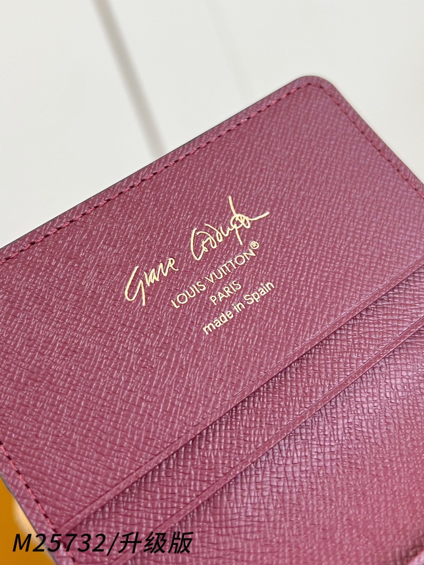 【 M25732/全钢五金版 】🎁配全套精品包装 Pawket 钱包取材牛皮革和帆布，为经典 Monog