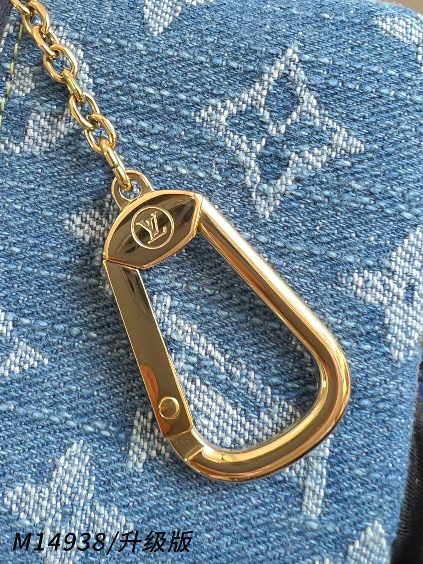 【 M14938/钢五金版 】🎁配全套精品包装 本款钥匙包身披 Monogram 丹宁布亮相路易威登 x
