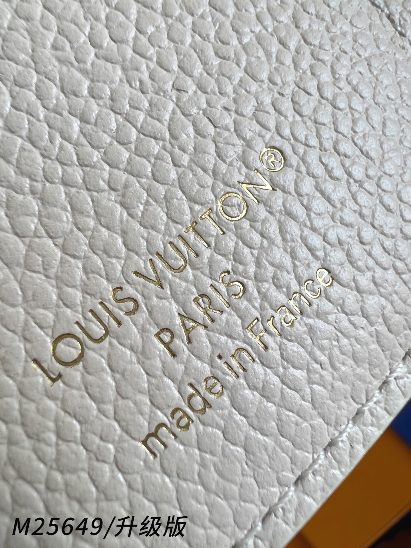 【 M25649 /钢五金版】🎁配全套精品包装 本款 Victorine 钱夹为 Monogram Em