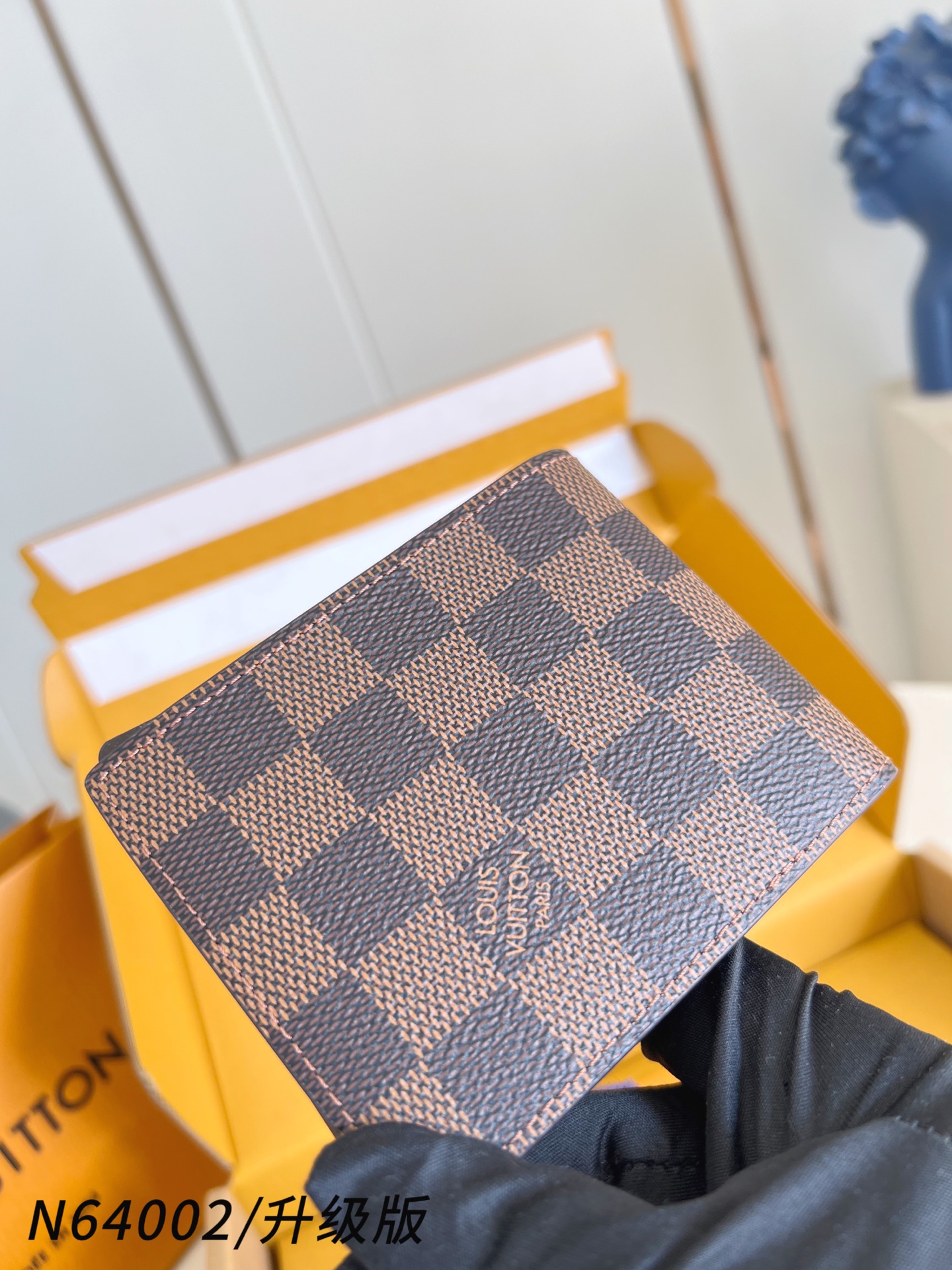 【 N64002啡格/升级版 】🎁配全套精品包装 slender 钱包采用 Monogram 帆布制造，