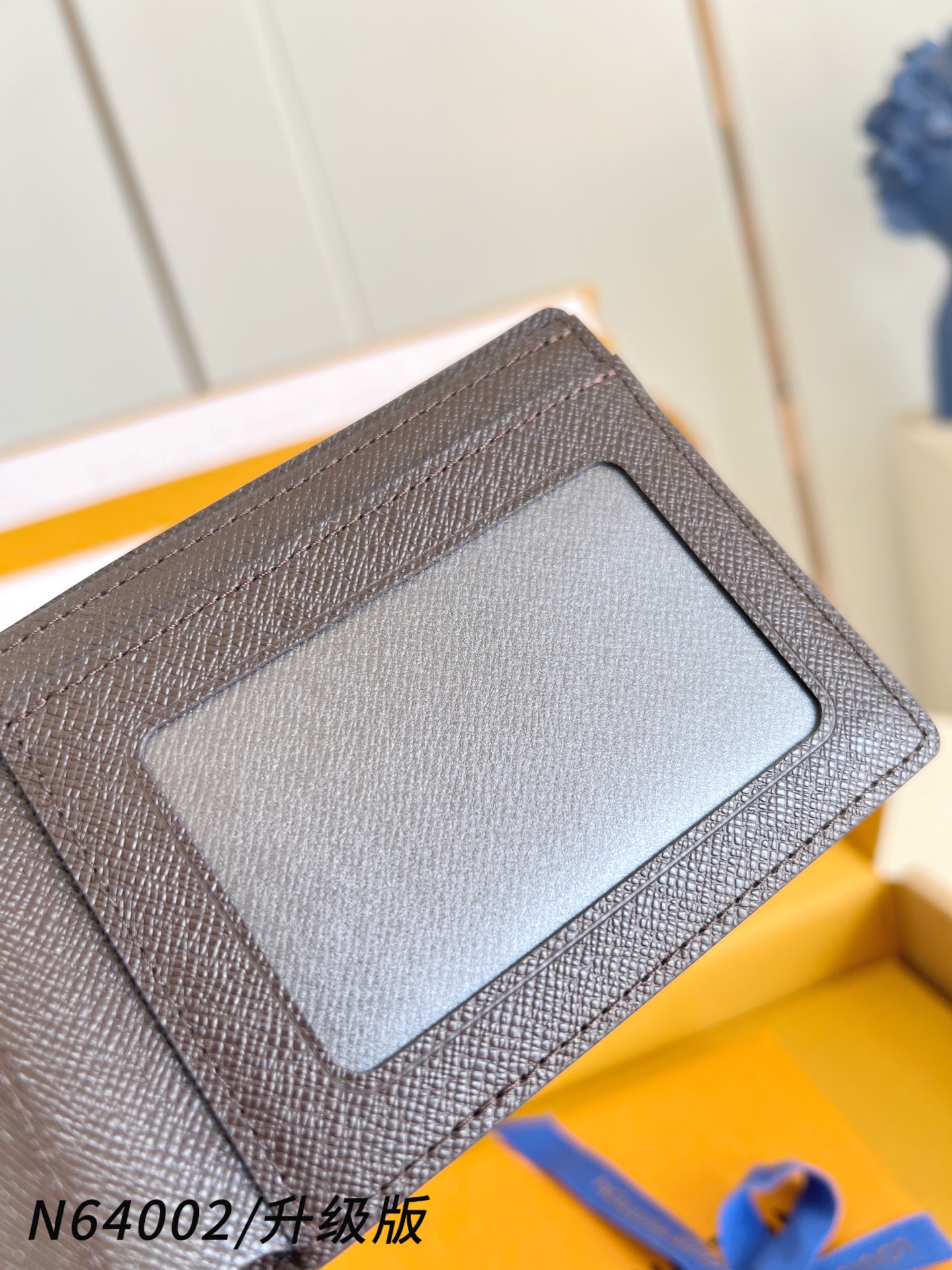 【 N64002啡格/升级版 】🎁配全套精品包装 slender 钱包采用 Monogram 帆布制造，