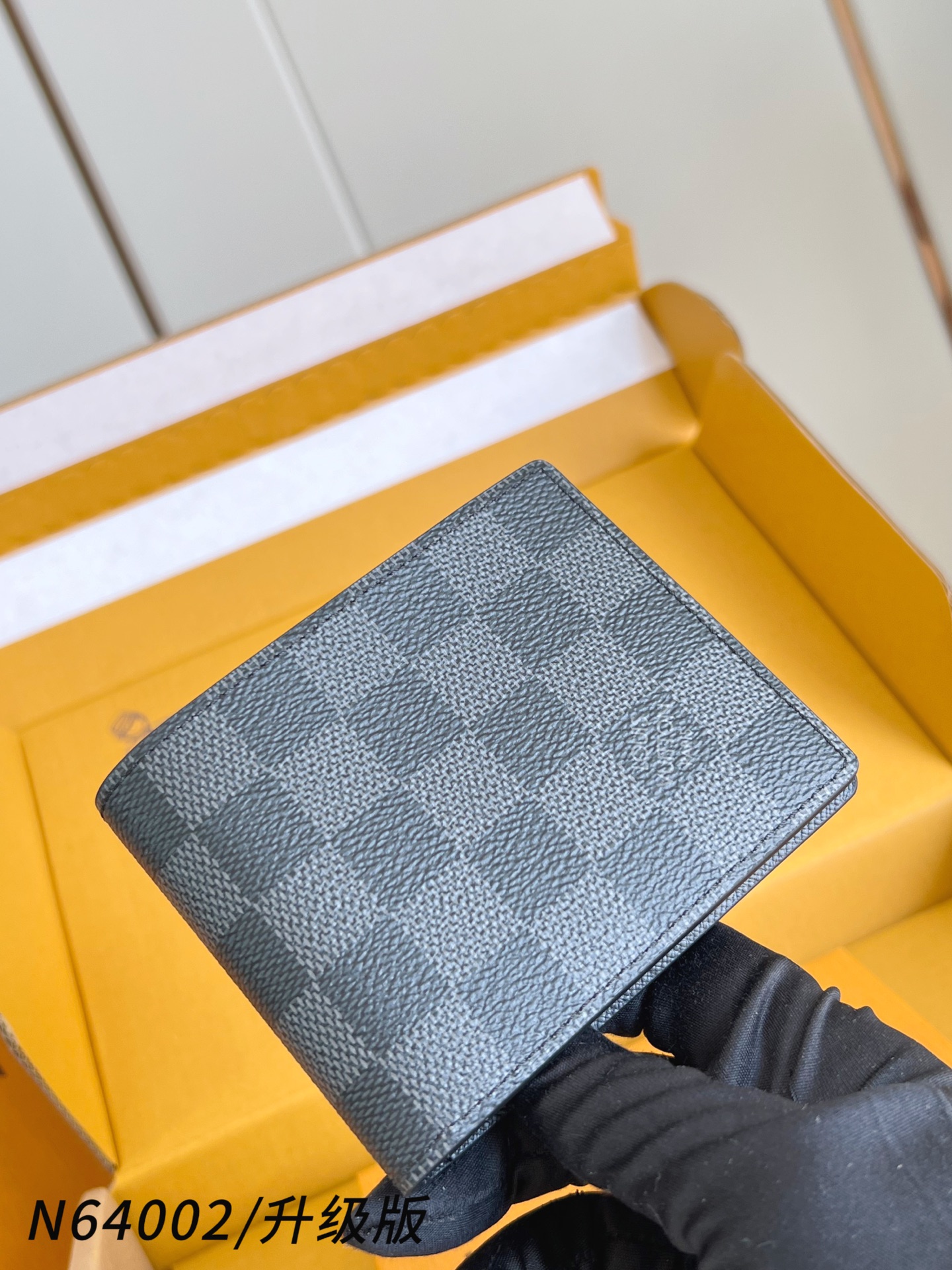 【 N64002黑格/升级版 】🎁配全套精品包装 slender 钱包采用 Monogram 帆布制造，