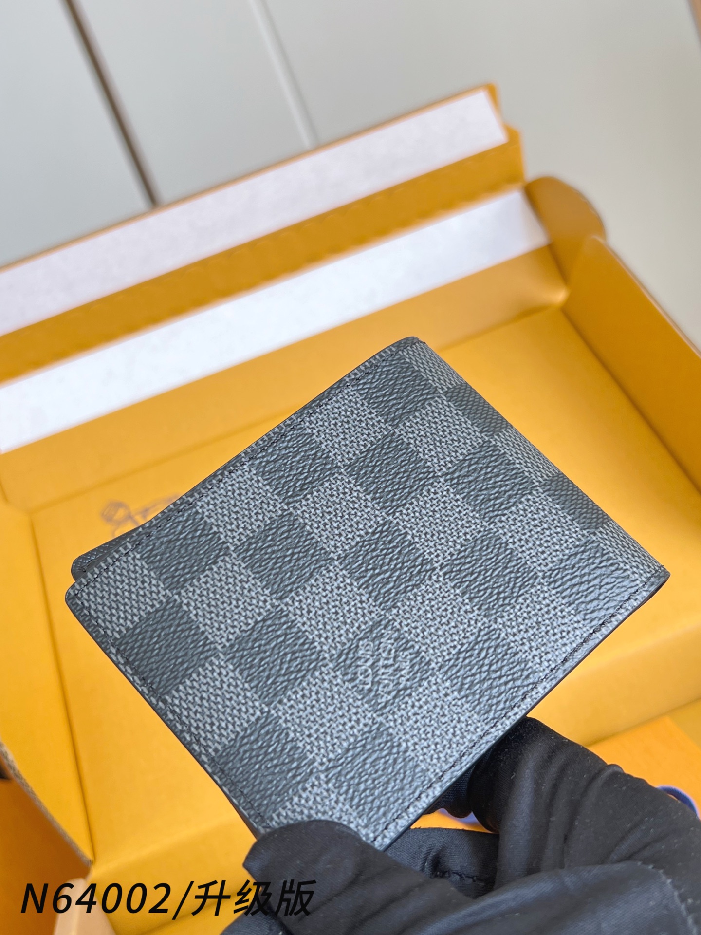 【 N64002黑格/升级版 】🎁配全套精品包装 slender 钱包采用 Monogram 帆布制造，