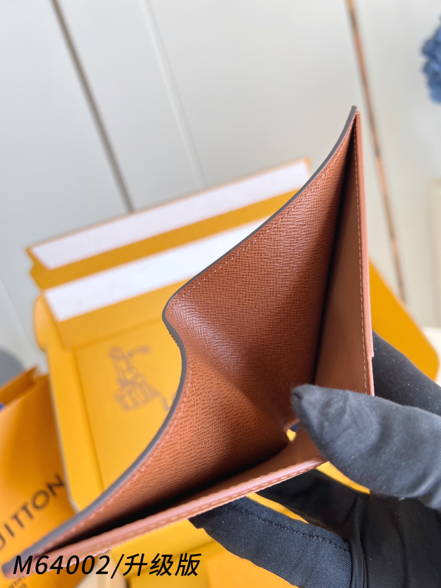 【 N64002老花/升级版 】🎁配全套精品包装 slender 钱包采用 Monogram 帆布制造，