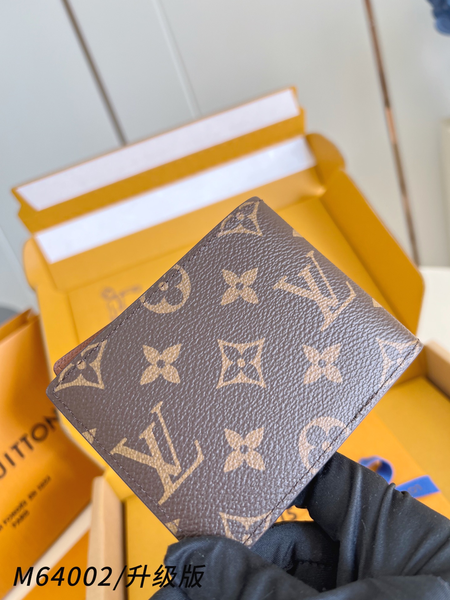 【 N64002老花/升级版 】🎁配全套精品包装 slender 钱包采用 Monogram 帆布制造，