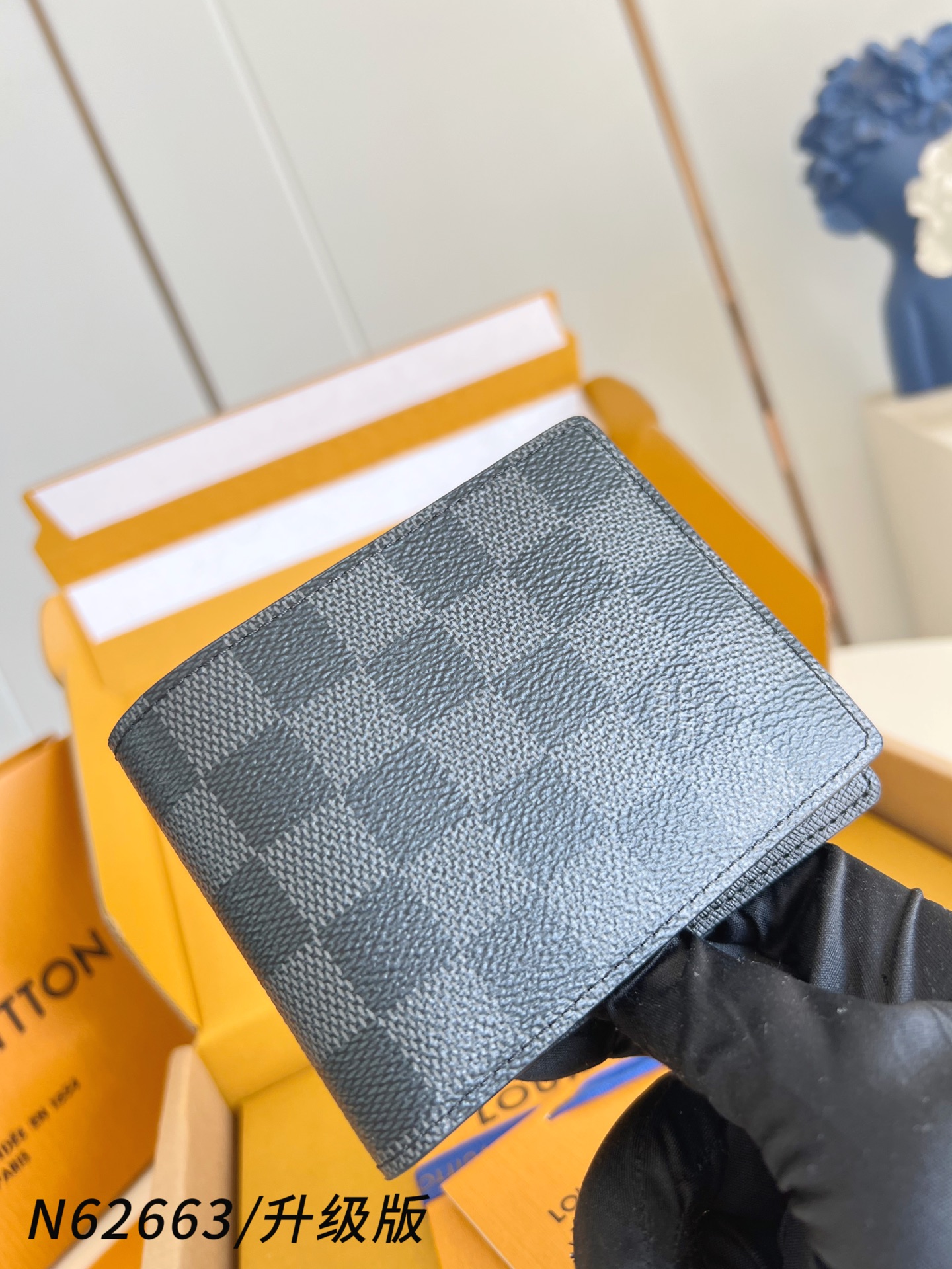 【 M62663黑格/升级版 】🎁配全套精品包装 Multiple 钱包采用 Monogram 帆布制造