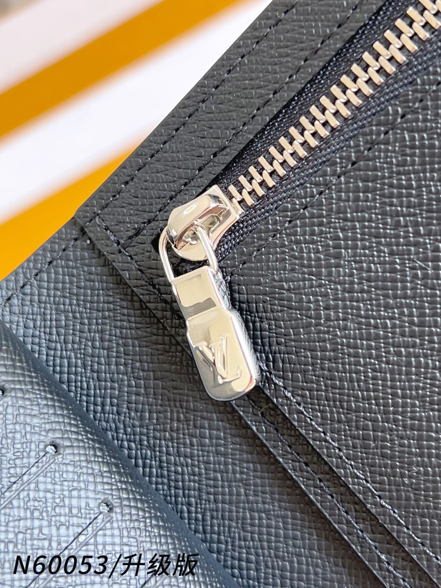 【 N60053黑格/升级版 】🎁配全套精品包装 Amerigo 钱包采用 Monogram 帆布制造，