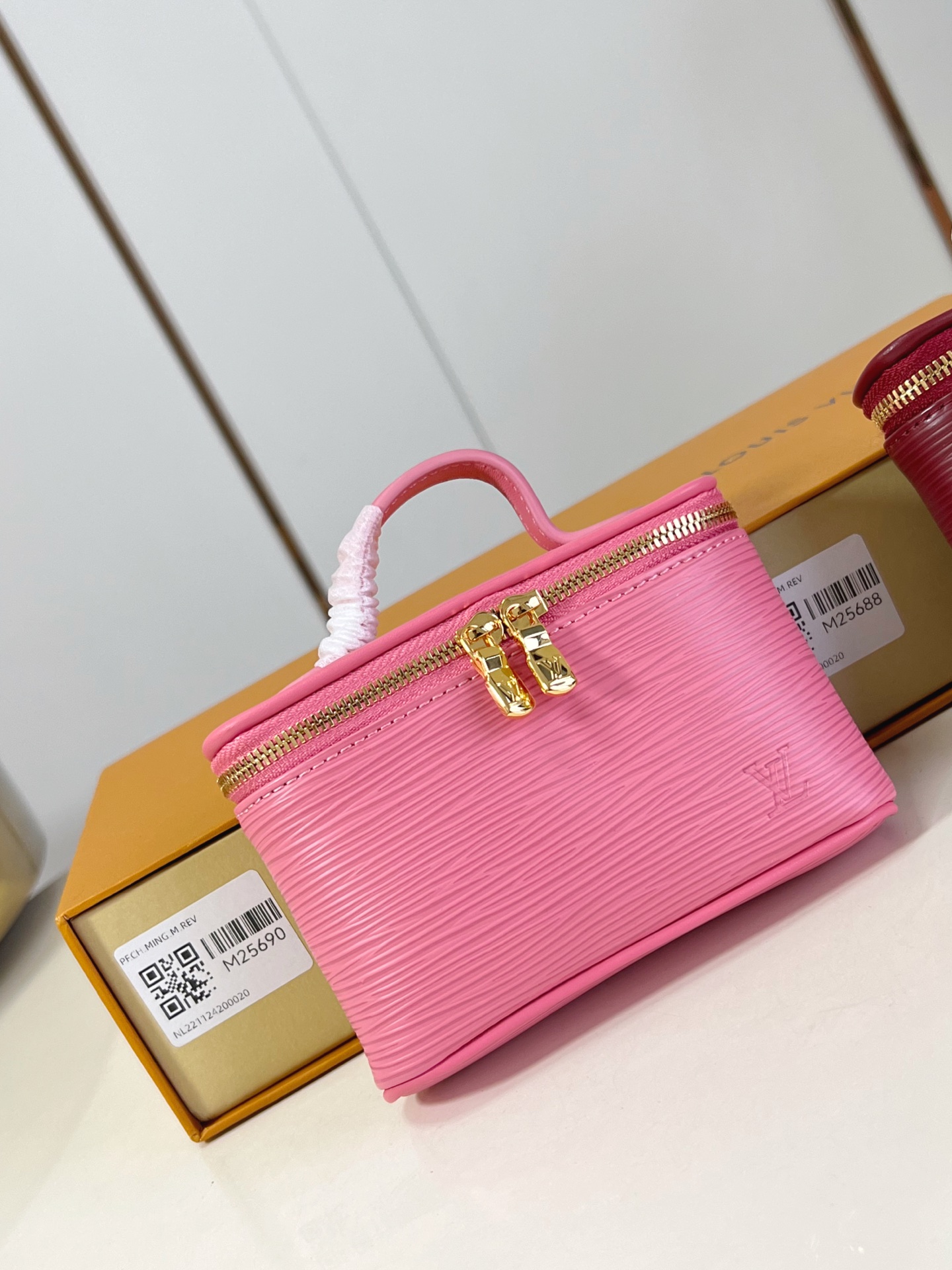 루이비통 M25690 핑크 미니 Louis Vuitton Bag