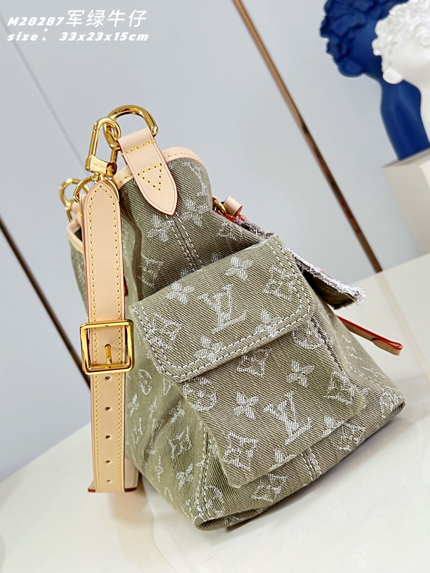 Alternative view of Louis Vuitton Handbag M27623 10610