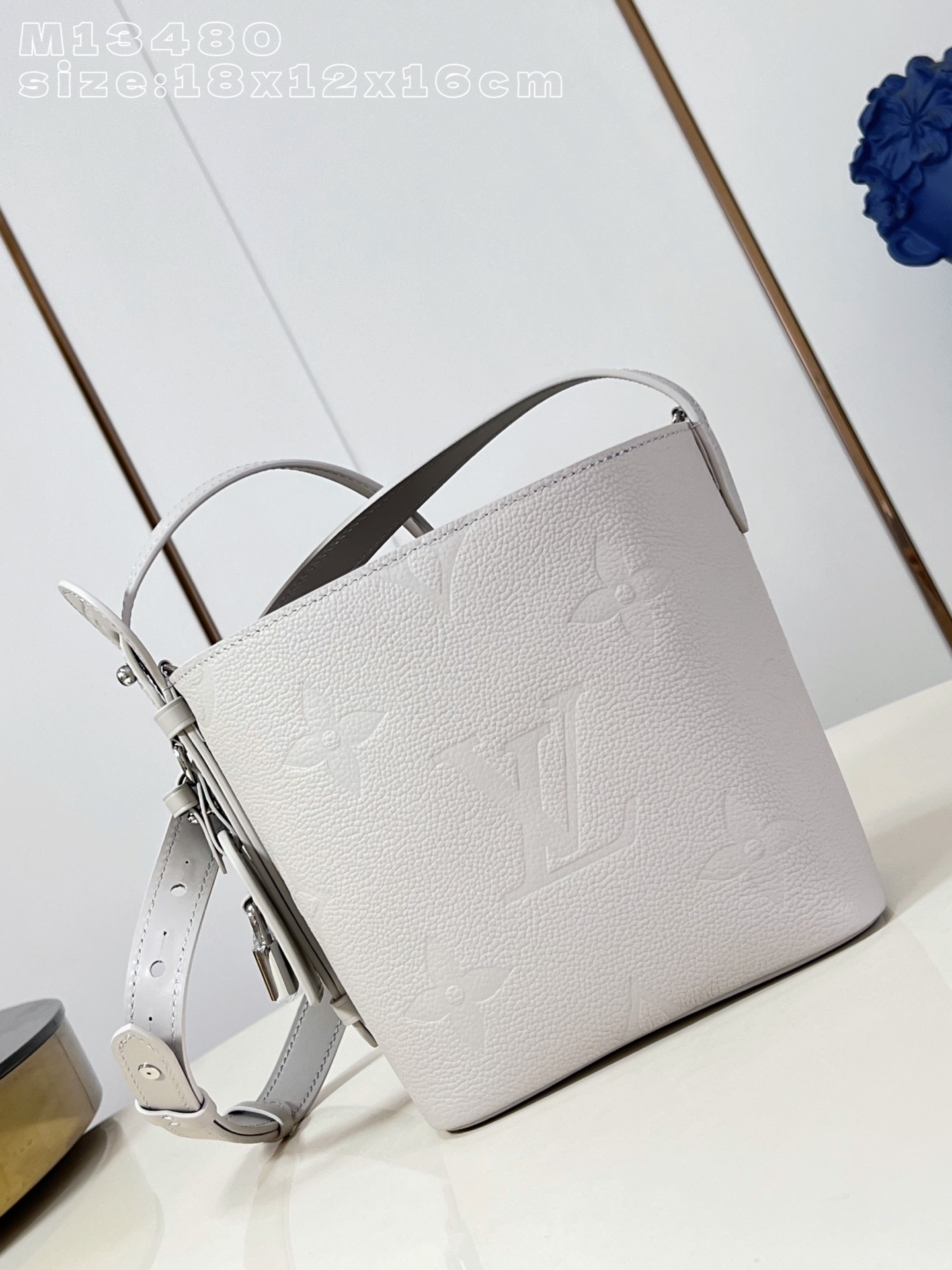 Handbag M28342 10219