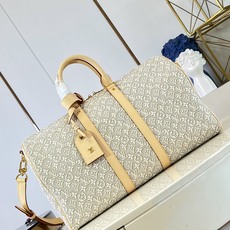 【顶级原单 M29670 】本款 Keepall Bandoulière 45 旅行袋取材 Monogram Emblè 【顶级原单 M29670 】本款 Keepall Bandoulière 45 旅行袋取材 Monogram Emblè