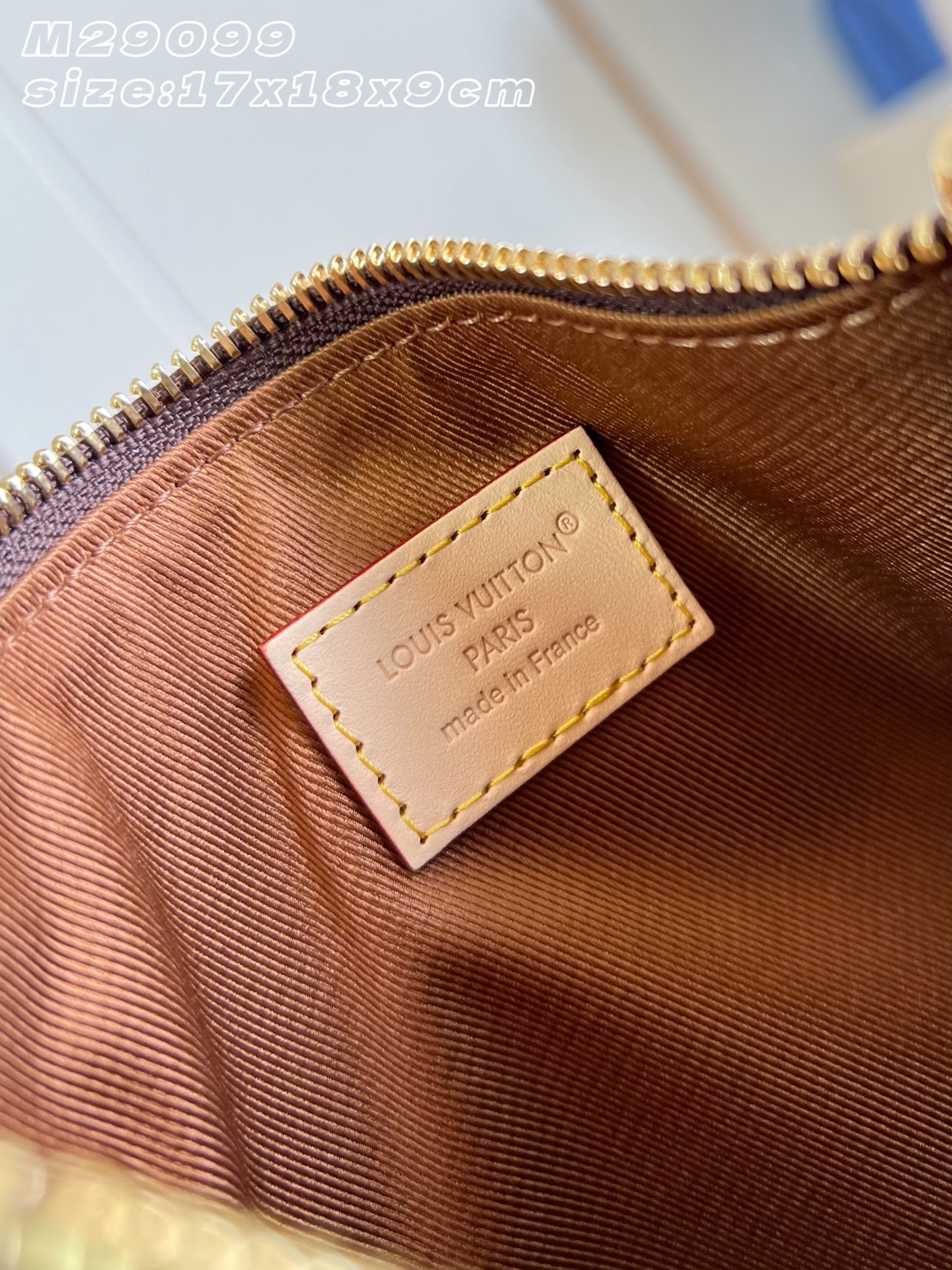 【顶级原单 M29099 】本款 Multipass Mini 手袋以经典 Monogram 帆布重释 Multipas 【顶级原单 M29099 】本款 Multipass Mini 手袋以经典 Monogram 帆布重释 Multipas