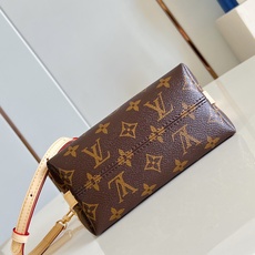 【顶级原单 M29099 】本款 Multipass Mini 手袋以经典 Monogram 帆布重释 Multipas 【顶级原单 M29099 】本款 Multipass Mini 手袋以经典 Monogram 帆布重释 Multipas
