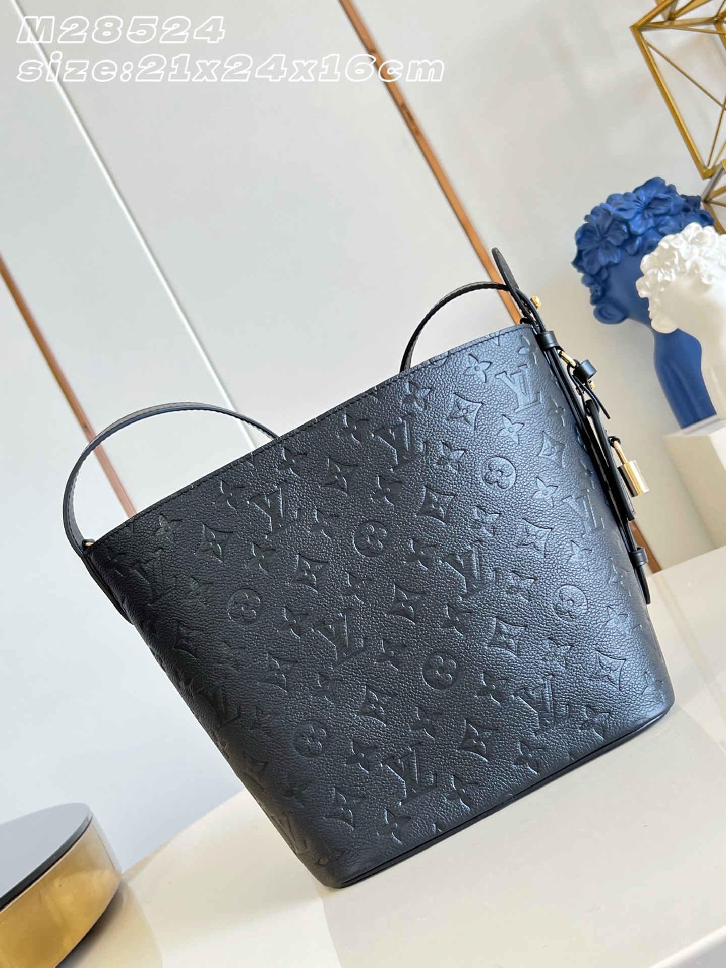【顶级原单 M28524黑压花 】M29090 本款 All In 中号手袋采用 Monogram Empreinte 