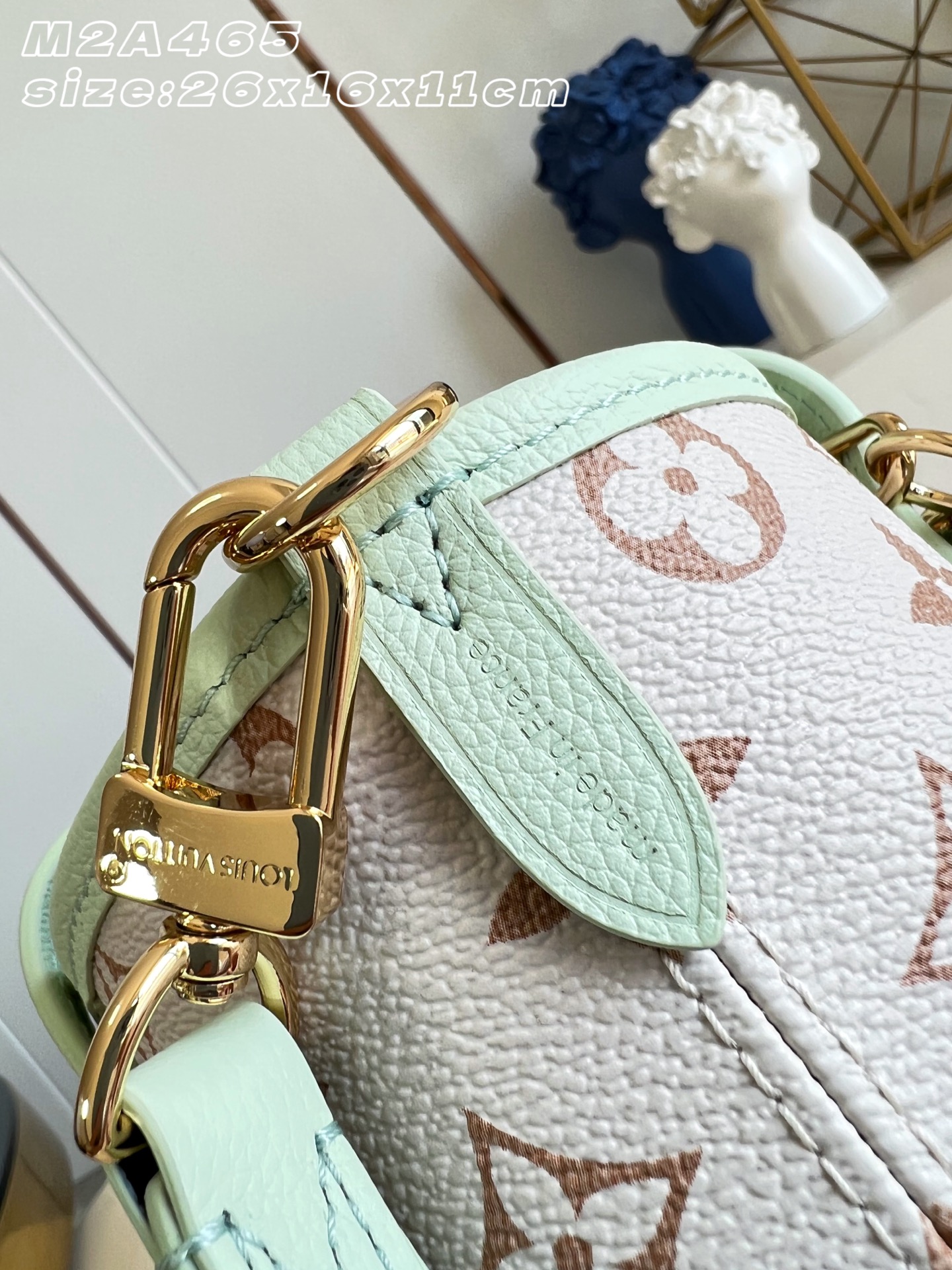 【顶级原单 M2A465 】本款 Neverfull Inside Out BB 手袋焕新呈现 Monogram Dun