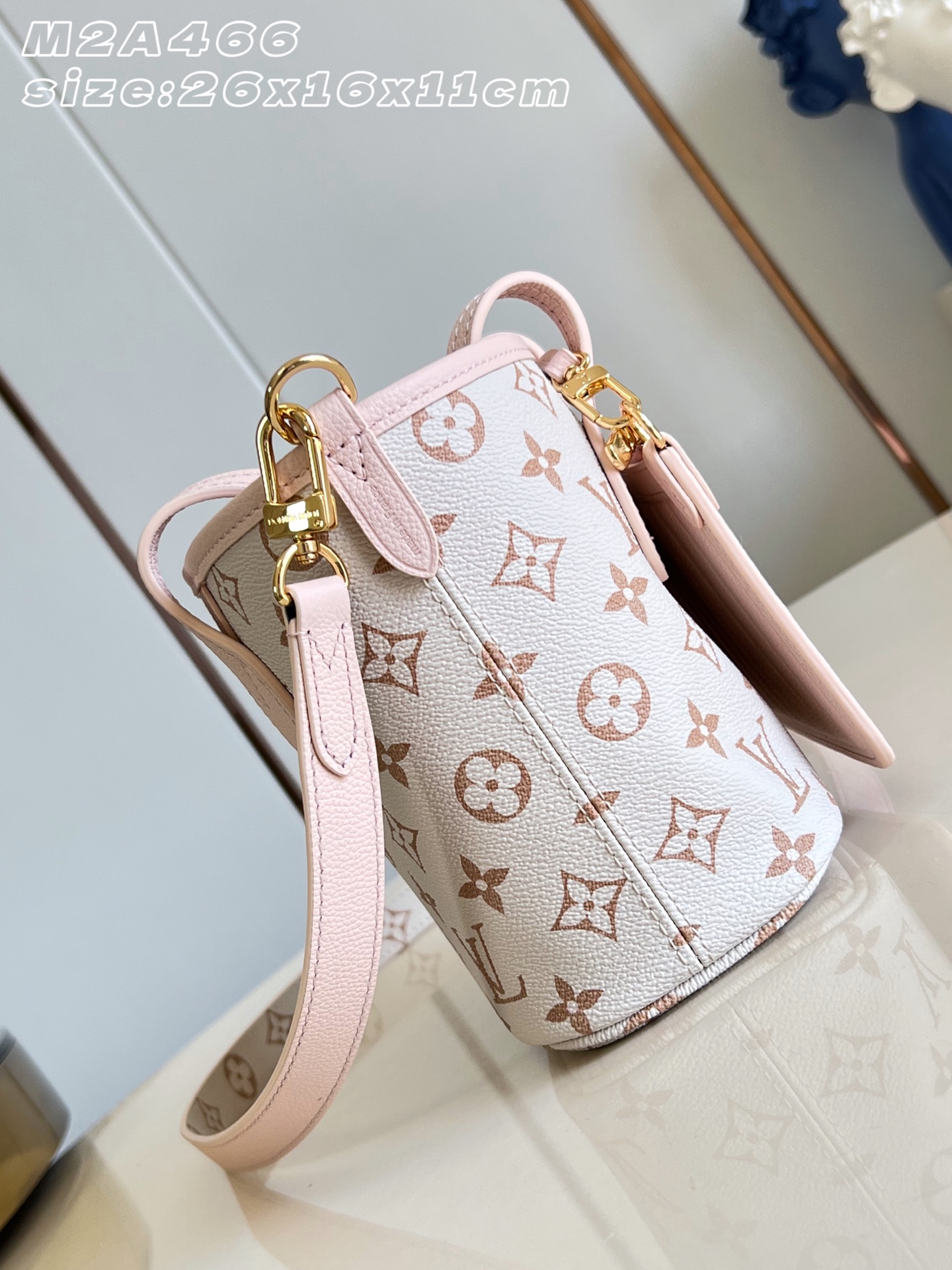 【顶级原单 M2A466 】本款 Neverfull Inside Out BB 手袋焕新呈现 Monogram Dun
