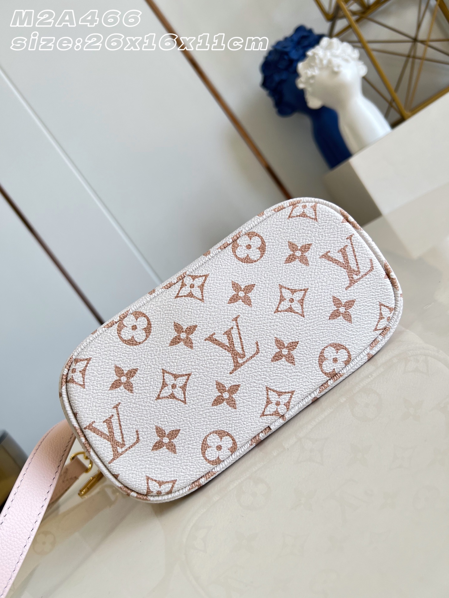 【顶级原单 M2A466 】本款 Neverfull Inside Out BB 手袋焕新呈现 Monogram Dun