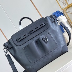 【顶级原单 M2A253 】本款 Steamer 30 手袋于 Monogram Midnight 帆布描绘同色系图案, 【顶级原单 M2A253 】本款 Steamer 30 手袋于 Monogram Midnight 帆布描绘同色系图案,
