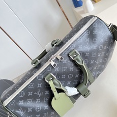 【顶级原单 M28837 】本款 Keepall Bandoulière 45 旅行袋采用Monogram Eclips 【顶级原单 M28837 】本款 Keepall Bandoulière 45 旅行袋采用Monogram Eclips