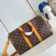 【顶级原单 M2A210 】本款 Keepall Bandoulière 35 手袋以 Monogram Archive 【顶级原单 M2A210 】本款 Keepall Bandoulière 35 手袋以 Monogram Archive