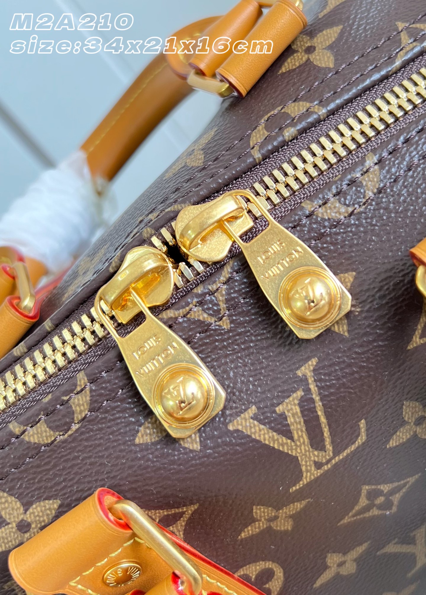 【顶级原单 M2A210 】本款 Keepall Bandoulière 35 手袋以 Monogram Archive 【顶级原单 M2A210 】本款 Keepall Bandoulière 35 手袋以 Monogram Archive