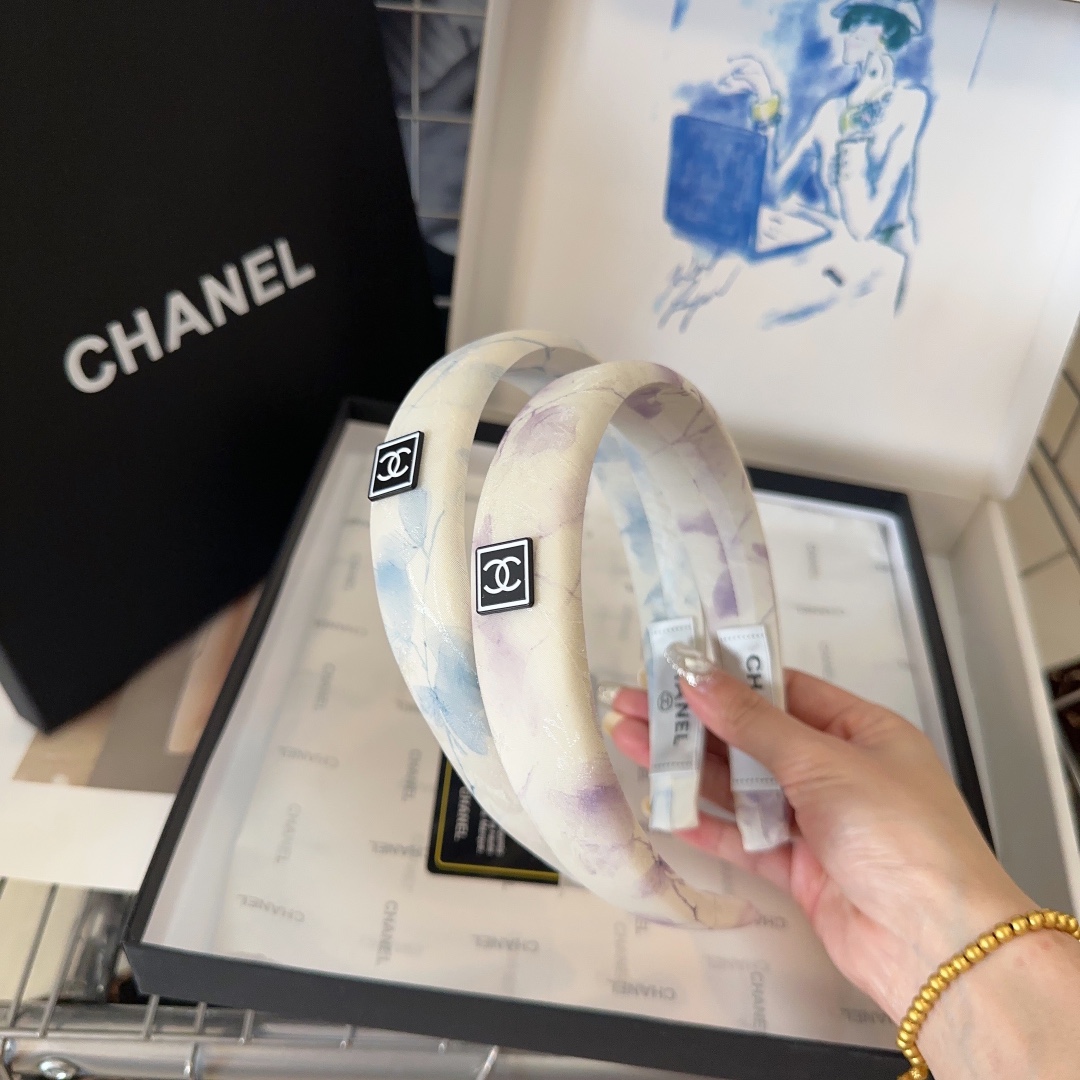 NO:277126,P with packaging box Chanel (Chanel) new small fragrant headband, fresh summer, super beautiful!  Little fairies must enter hair accessories, hairpins, chanel, chanel, hairpins19860909P 配包装盒 Chanel (香奈儿)新款小香发箍,夏日小清新,超级好看！小仙女必入哦发饰,发夹,chanel,chanel,hairpins,accessory